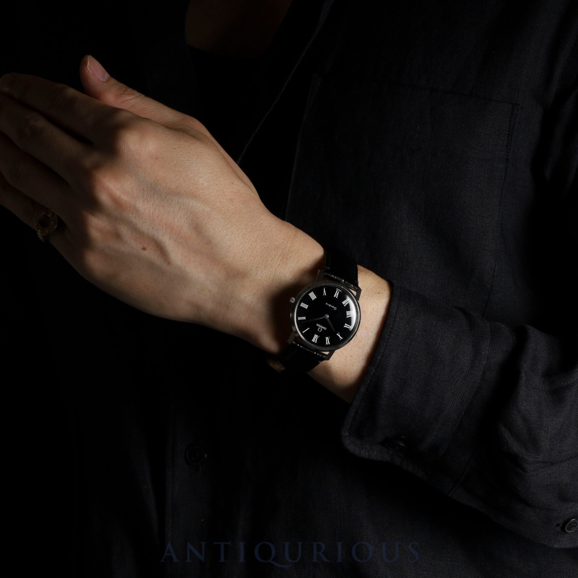 オメガ ジュネーブ 111.0108 手巻き SS 革 純正尾錠（SS） ブラック