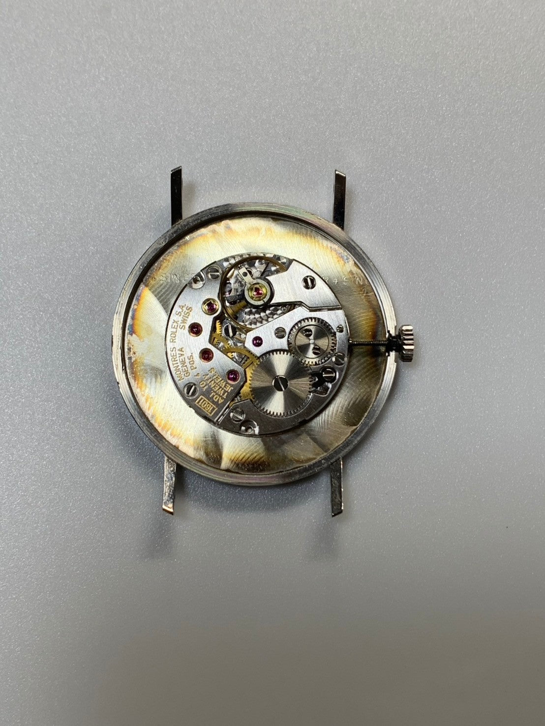 ロレックス チェリーニ 4112-9 手巻き Cal.1601 750WG 革 純正ピンバックル（750WG ）シルバーローマン文字盤 32mm 43番台（1975年） 箱 純正レザーベルト付き オーバーホール済み