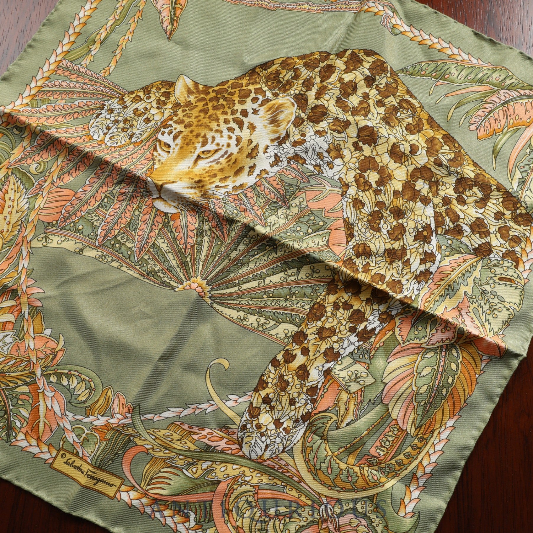 SALVATORE FERRAGAMO Salvatore Ferragamo Scarf Animal Leopard 100% Silk