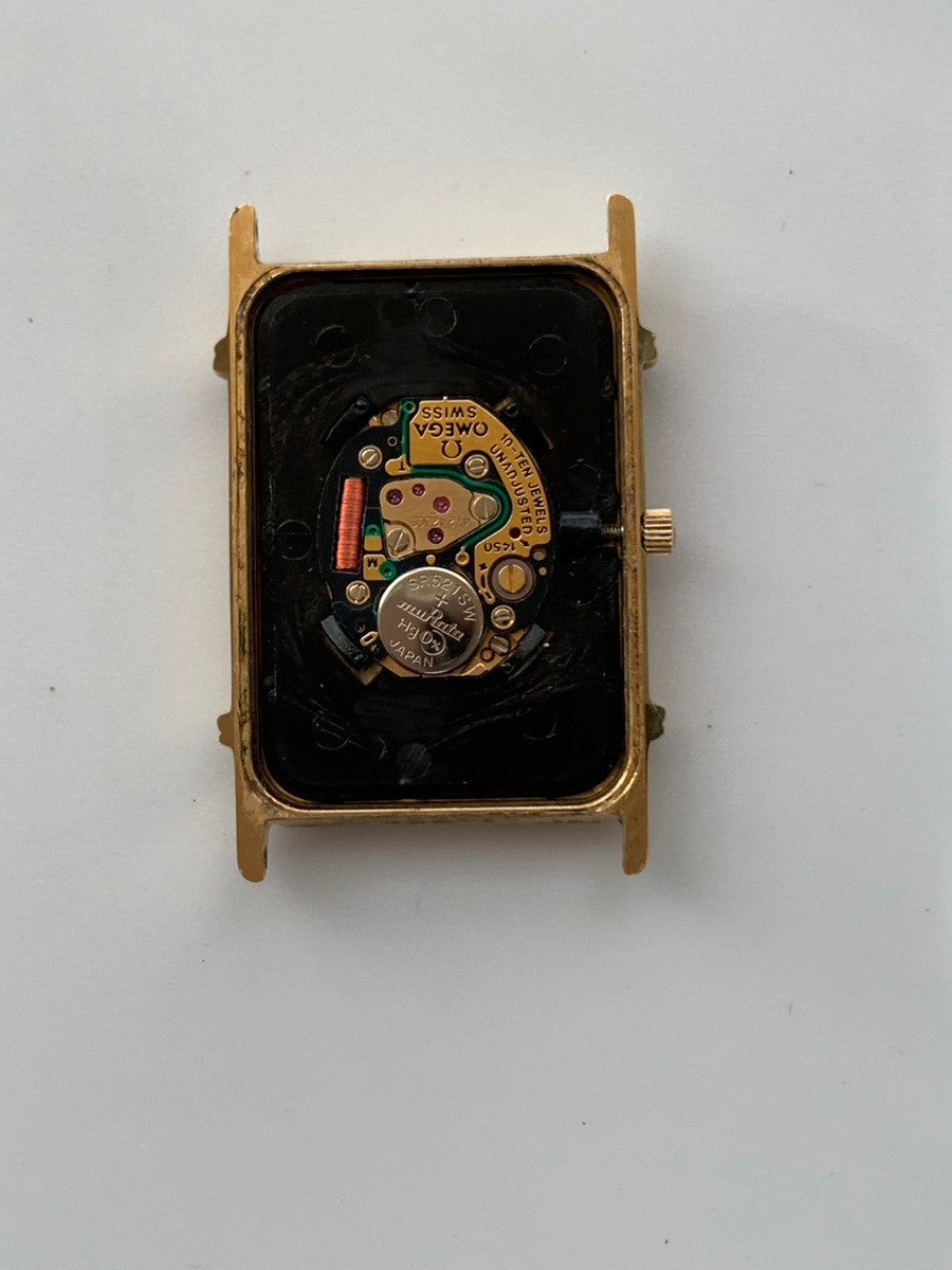 オメガ デ・ヴィル クォーツ Cal.1450 SS 革 社外尾錠（GP） ゴールド文字盤 箱 タグ オーバーホール済み