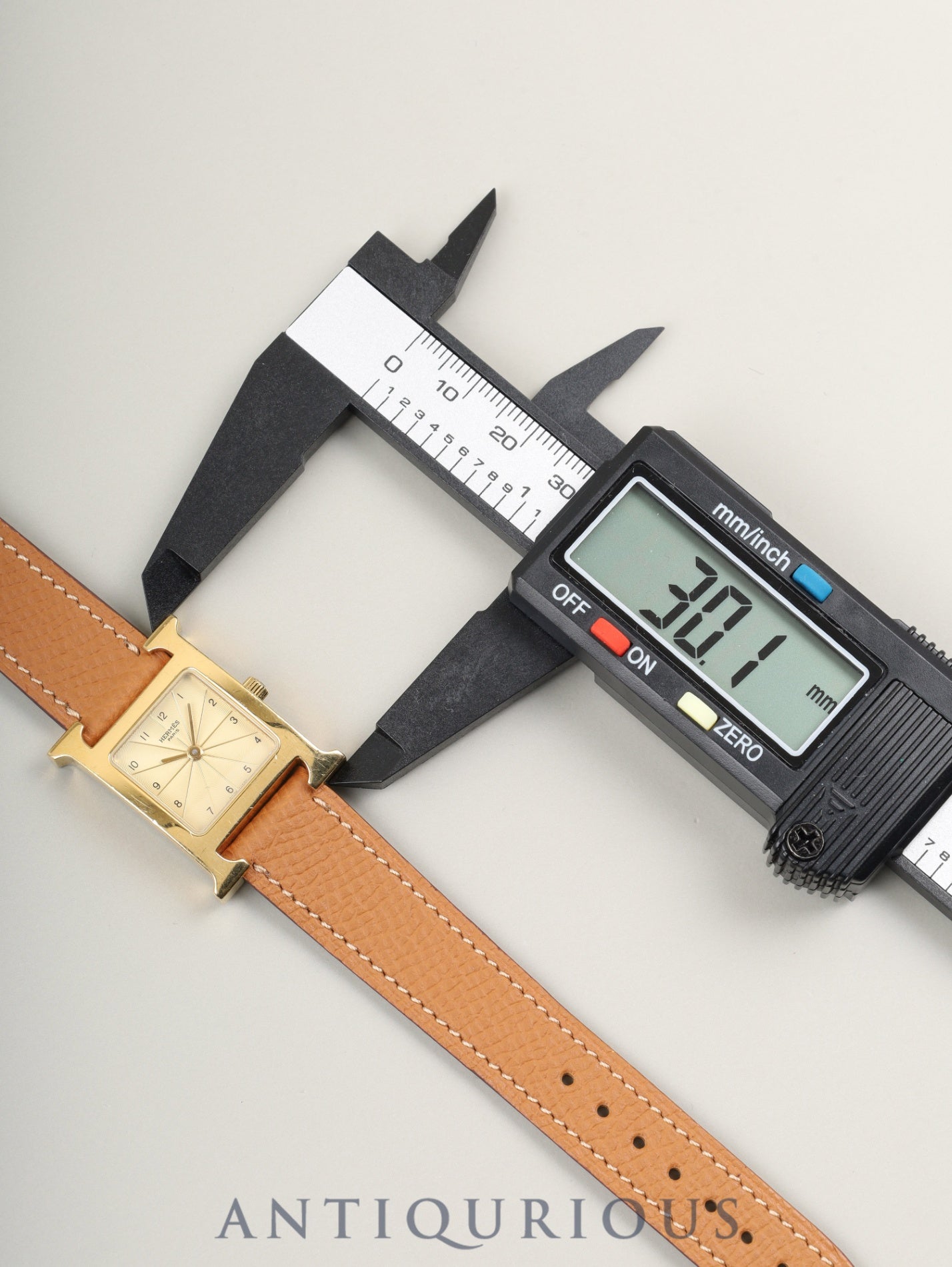 エルメス Hウォッチ HH1.210 クォーツ SS/GP  革 純正尾錠（GP）シャンパン文字盤 純正革ベルト（□A刻印：1997年）オーバーホール済み