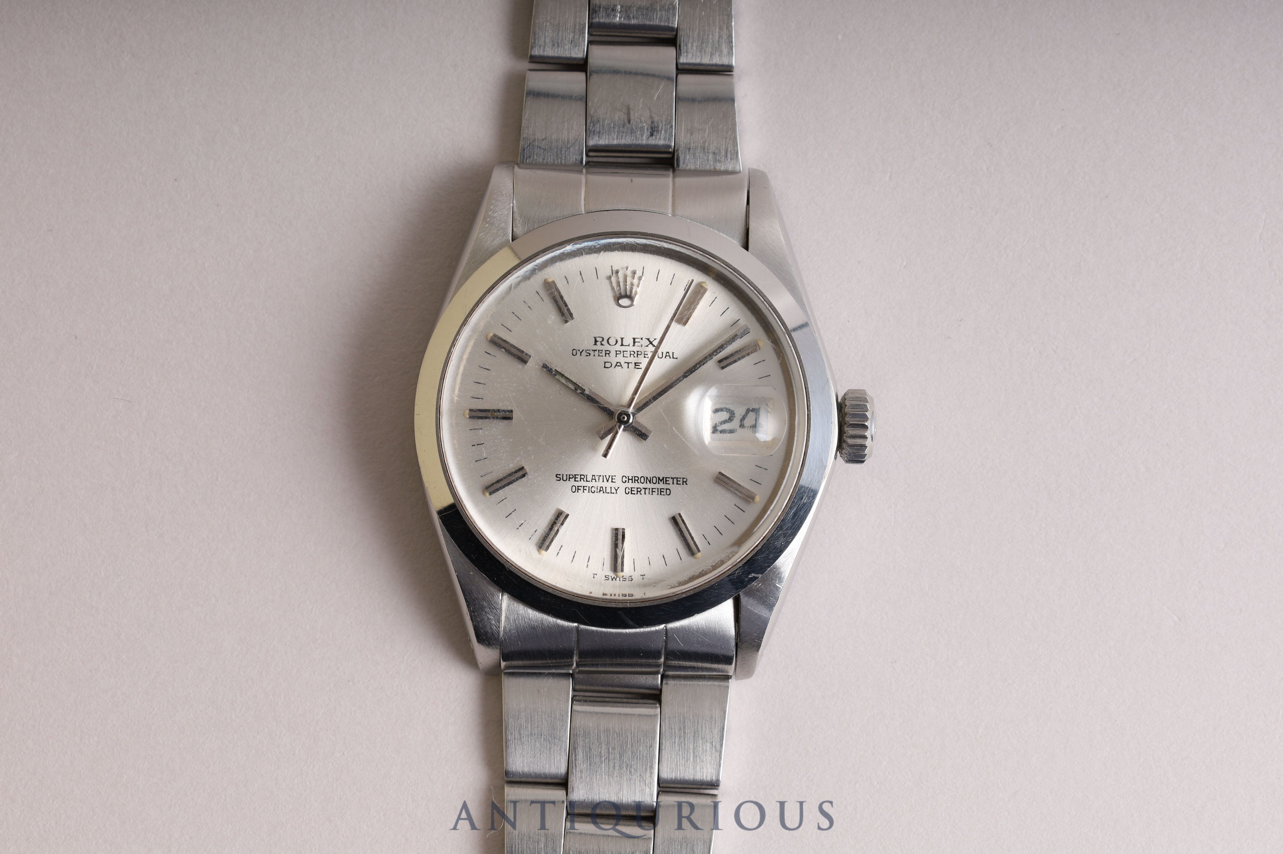 ROLEX Oyster Perpetual Date 1500