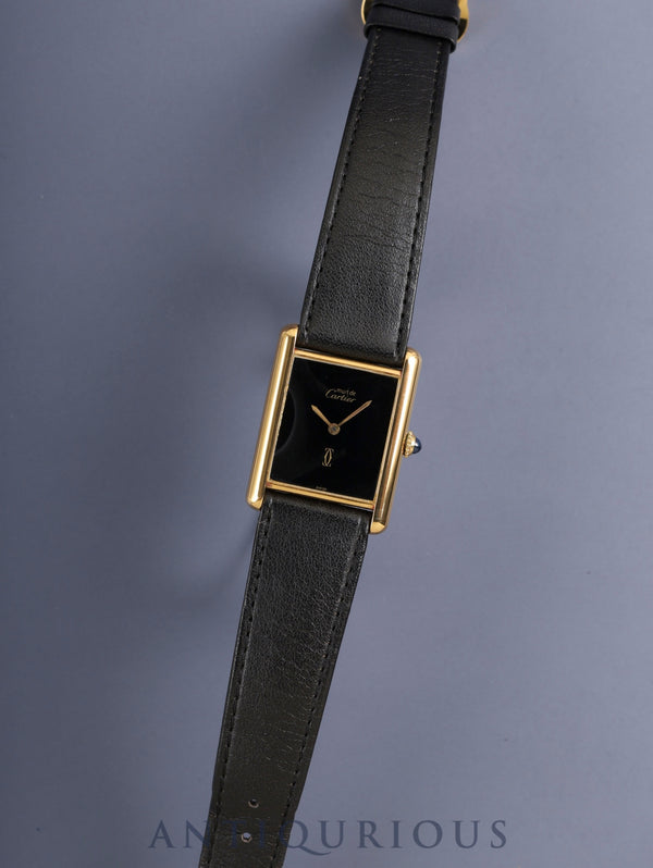 Cartier Must Tank LM, manual winding, Cal. 78-1, SV925, original leather strap, original pin buckle (GP), onyx dial (SWISS marking), recently overhauled.