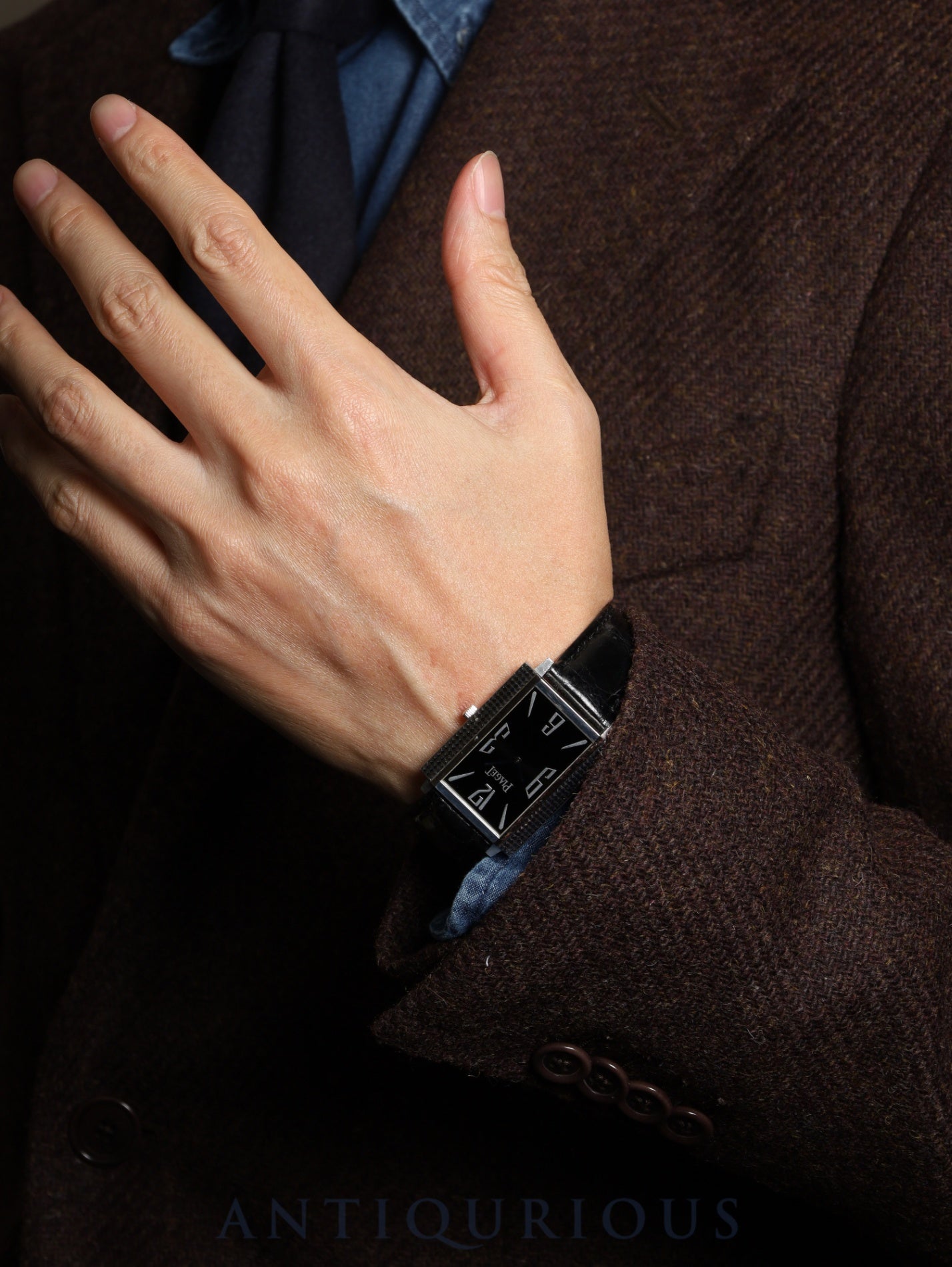 ピアジェ 1967 スクエア 90300 手巻き Cal.430P WG 革 純正尾錠（750）ブラックアラビア文字盤 純正ベルト オーバーホール済み