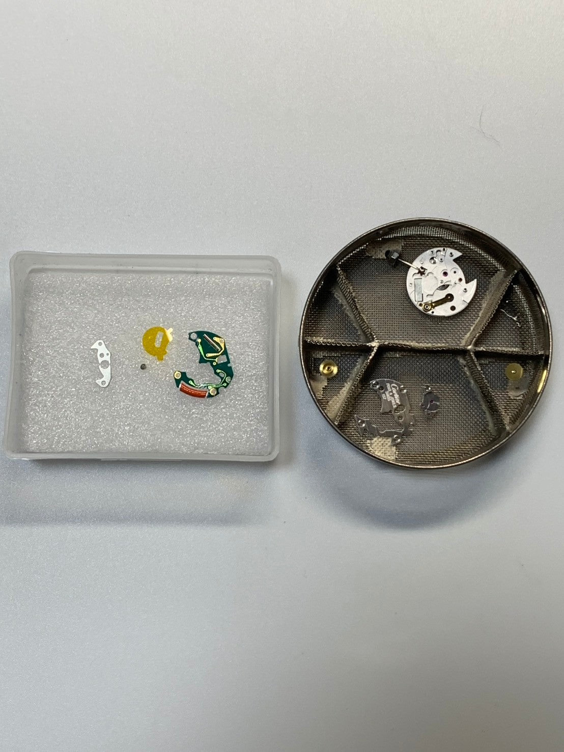 カルティエ パンテール SM W25033P5 / 1320 クォーツ Cal.157 SS SS ホワイトローマン文字盤（SWISS表記） 箱  冊子 保証書（2000年）オーバーホール済み