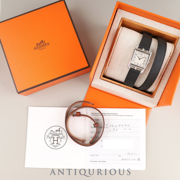 Hermès Cape Cod CC1-210 Quartz Caliber 976.001 Stainless Steel Leather Strap with Genuine Stainless Steel Buckle, Silver Dial, Box, Booklet, Warranty Card (2002), Genuine Leather Strap (2001, Signs of Use), Overhauled