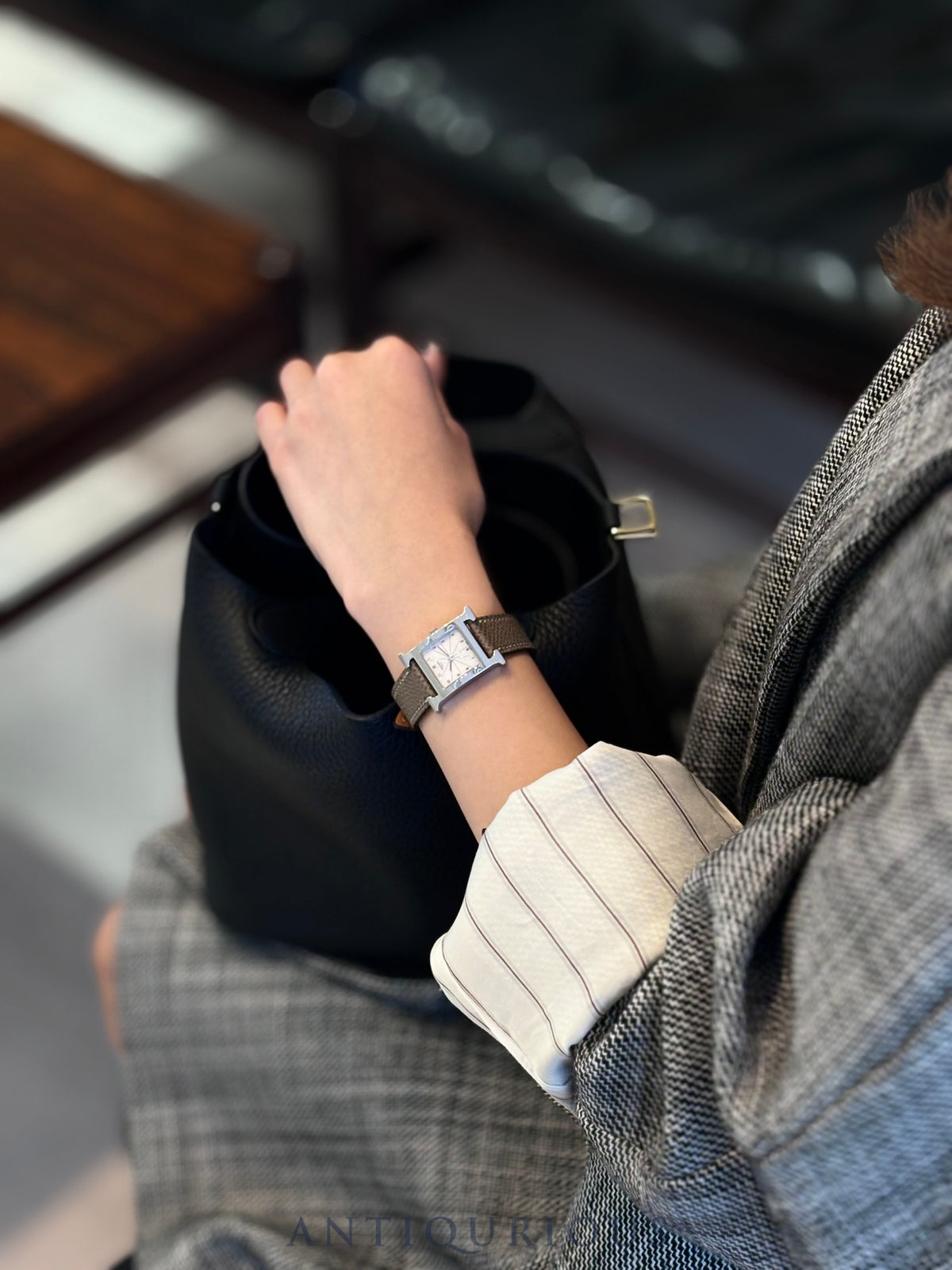 Hermès H Watch HH1.210 Quartz Cal.901.001 SS Leather Original Pin Buckle (SS) White Dial Box Booklet Warranty (Blank) Tag Overhauled