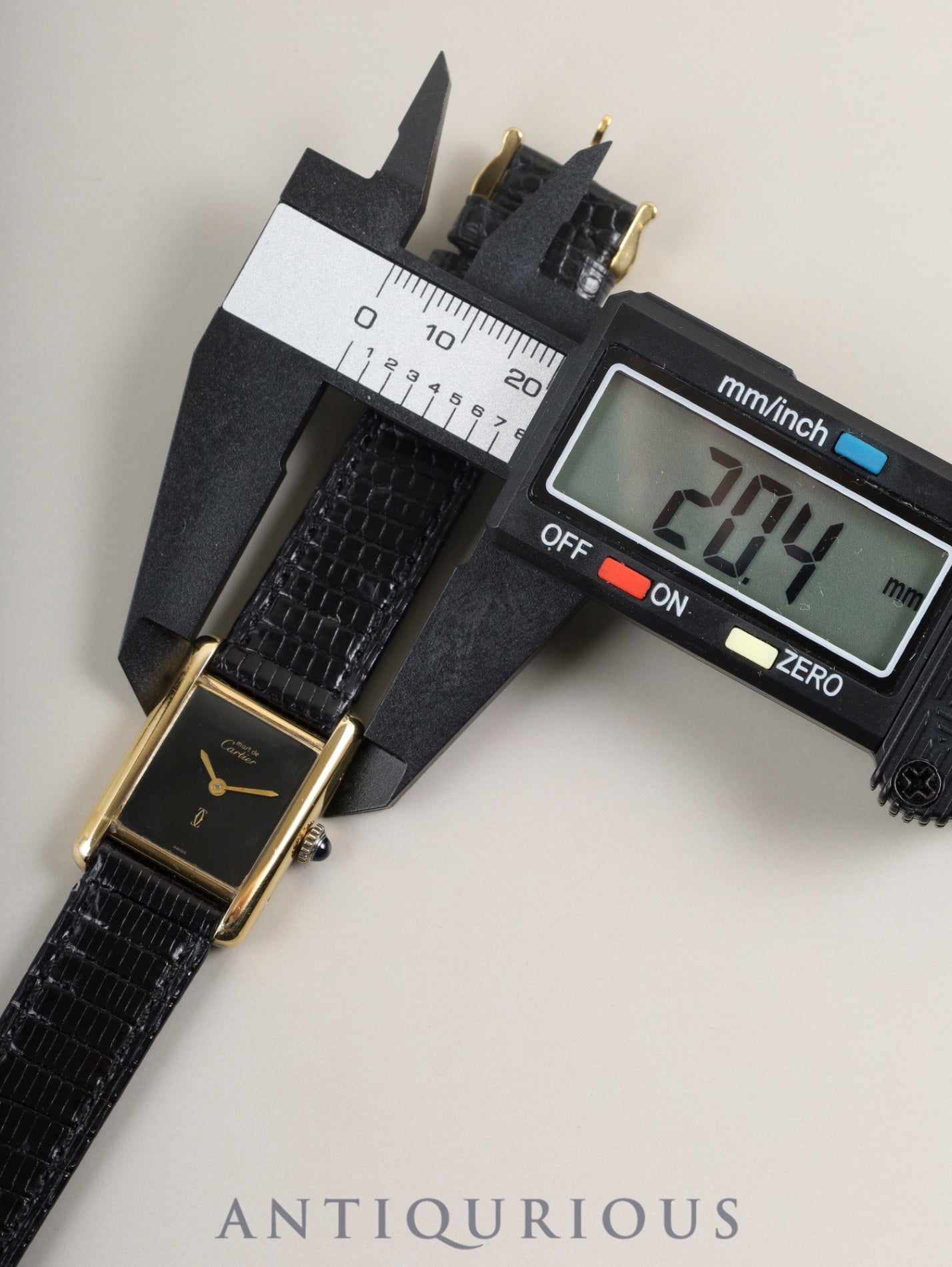 Cartier Must Tank SM Manual Winding Caliber 78-1 SV925 Leather Strap with Genuine GP Buckle, Onyx Dial (SWISS Marking), Overhauled