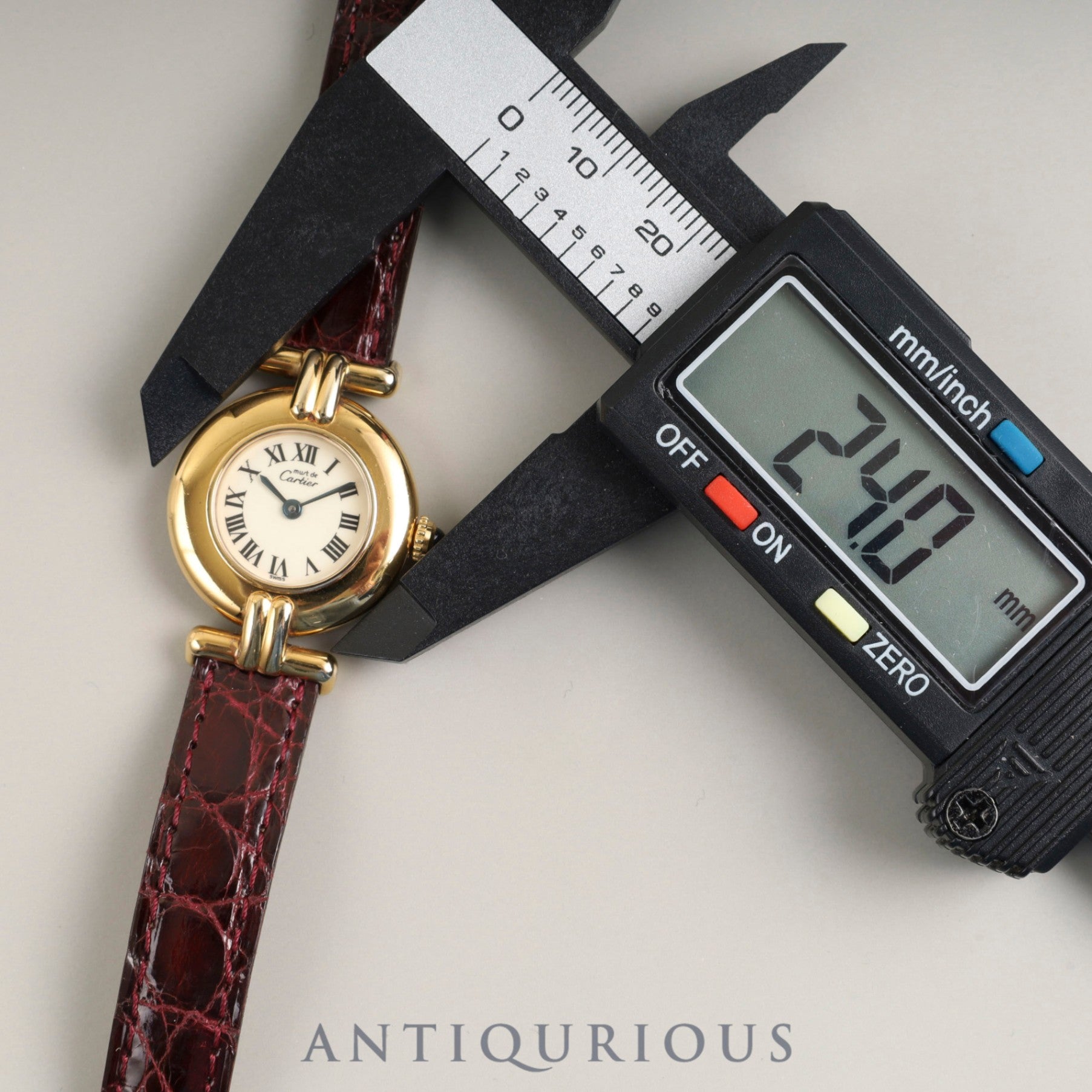 カルティエ マストコリゼ W1000653 / 590002 クォーツ Cal.90 SV925 純正革ベルト 純正尾錠（GP）アイボリーローマン文字盤 オーバーホール済み