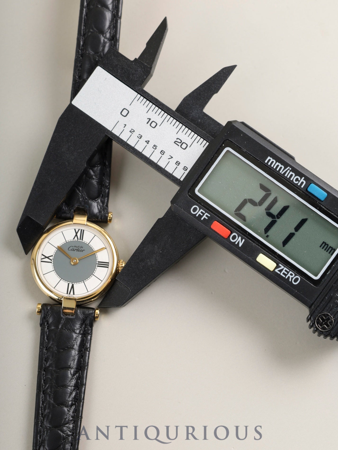 Cartier Must Vendome VLC SM 590004 Quartz Cal.90 SV925 Leather Genuine GP Deployment Buckle Center Gray Roman Dial Box Booklets Warranty (1993) Overhauled