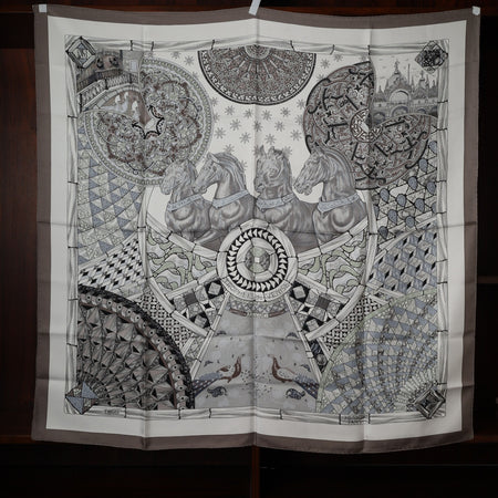 Hermès Scarf Carre 90 TROPHEES de VENISE Trophies of Venice 100% Silk