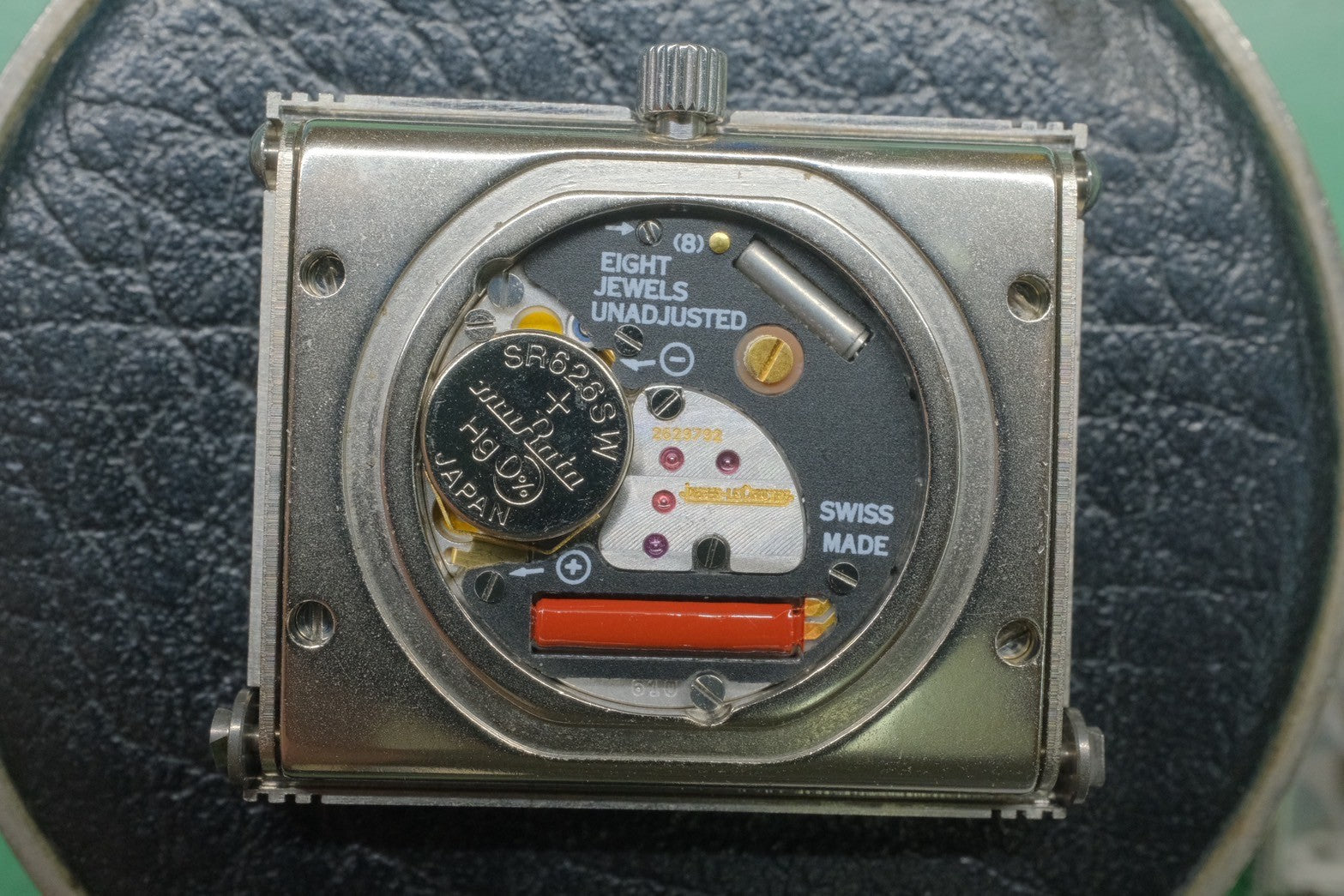 ジャガー・ルクルト レベルソ クラシック QA251804 / 250.8.10 クォーツ Cal.610 SS 革 純正尾錠（SS） ネイビーアラビア文字盤 箱 冊子 オーバーホール済み