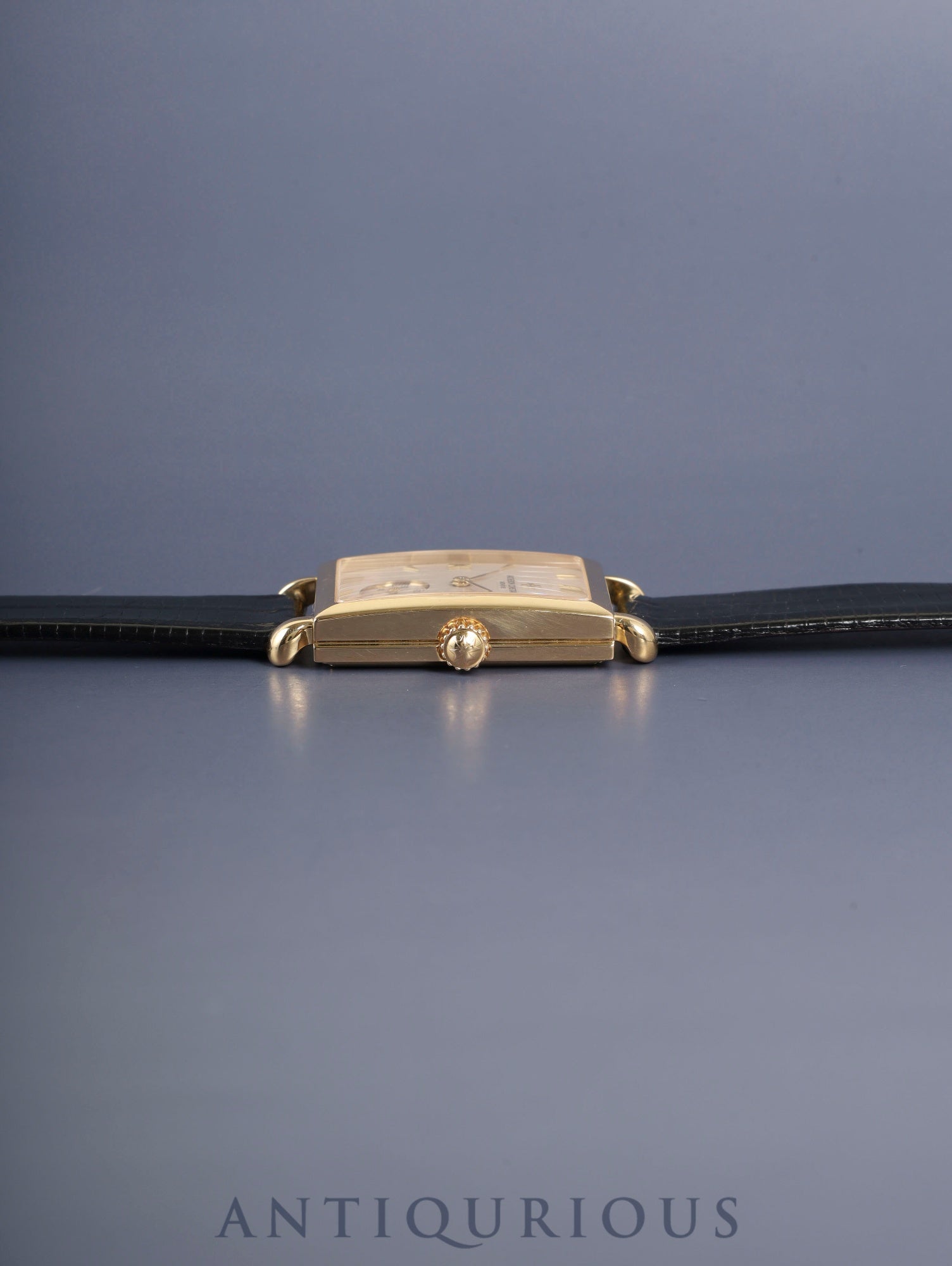 ヴァシュロン・コンスタンタン ヒストリーク キャビノチェ 91001/000J-8389 手巻き Cal.1017 750YG 革 純正ピンバックル（750YG） アイボリー文字盤（SWISSMADE表記 / σダイアル）箱 保証書（年代未記載）ケース 冊子 純正レザーベルト付き オーバーホール済み