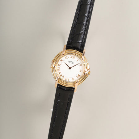 エルメス ルバン 06.32 クォーツ Cal.976.001 750YG 革 純正ピンバックル（GP）ホワイトローマン文字  オーバーホール済み