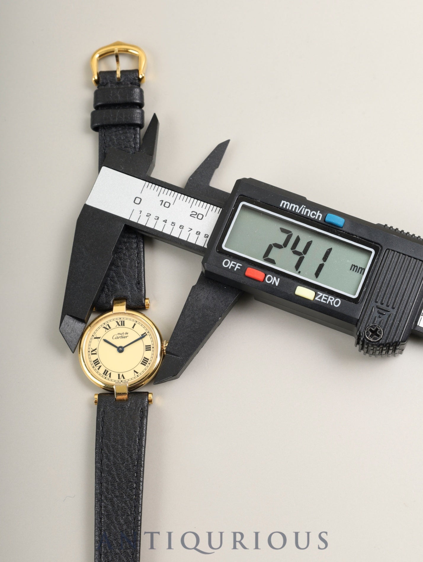 Cartier Must Vendome VLC SM 84978213 / 18 Quartz Cal.690 SV925 Leather Genuine Pin Buckle (GP) Ivory Roman Dial (SWISS MADE表記) Overhauled