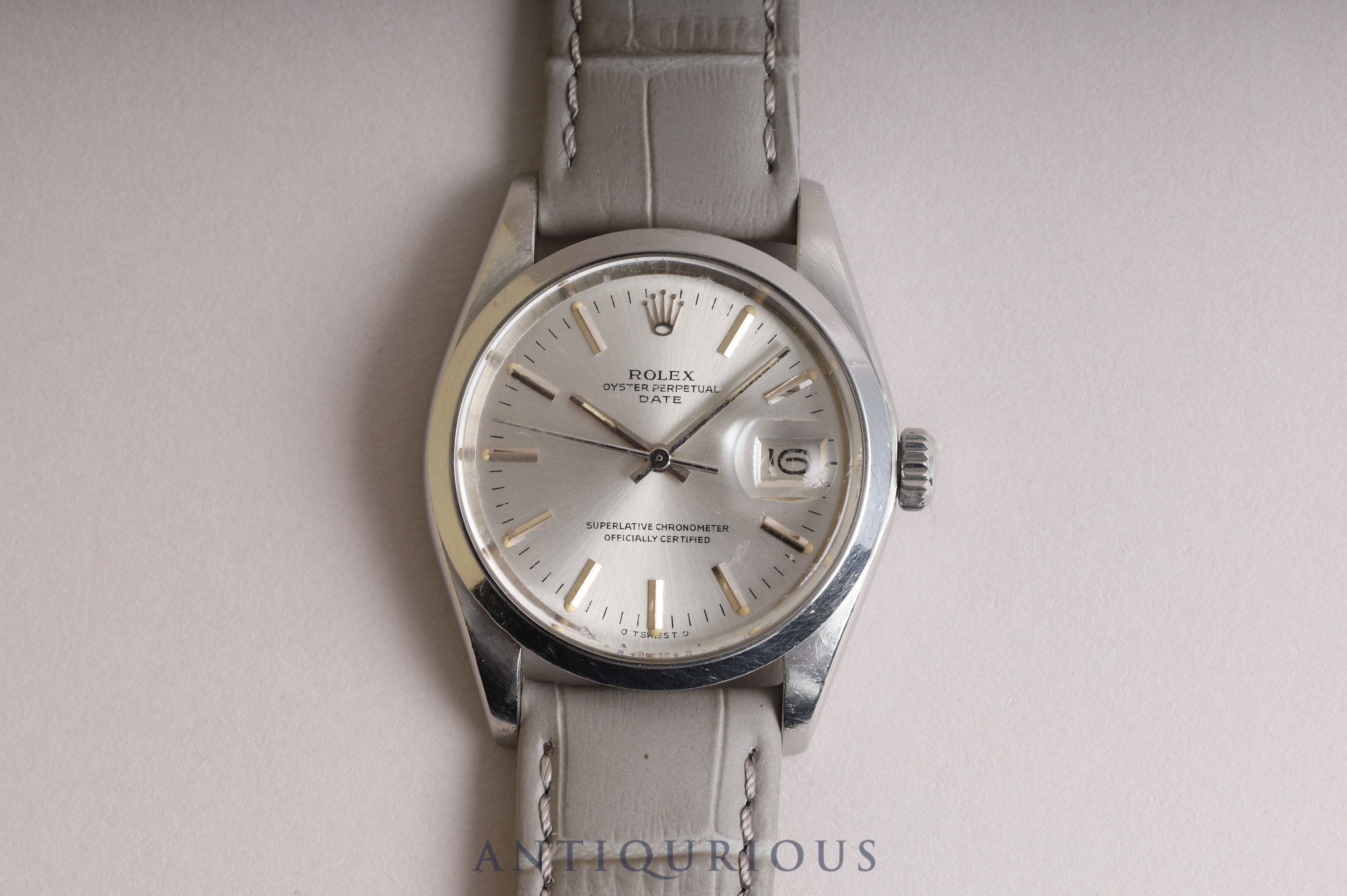 ROLEX Oyster Perpetual Date 1500