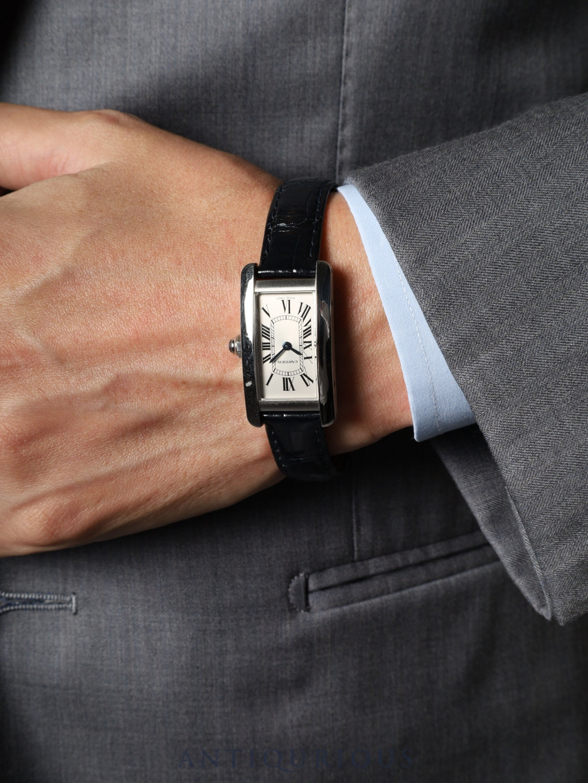 Cartier Tank Américaine SM WSTA0016 / 4274 Quartz Cal.- SS Original leather strap (with signs of use) Original deployant buckle (SS) Silver Roman dial (SWISS MADE表記) Box Warranty card (2021) After-service completed at Cartier Boutique