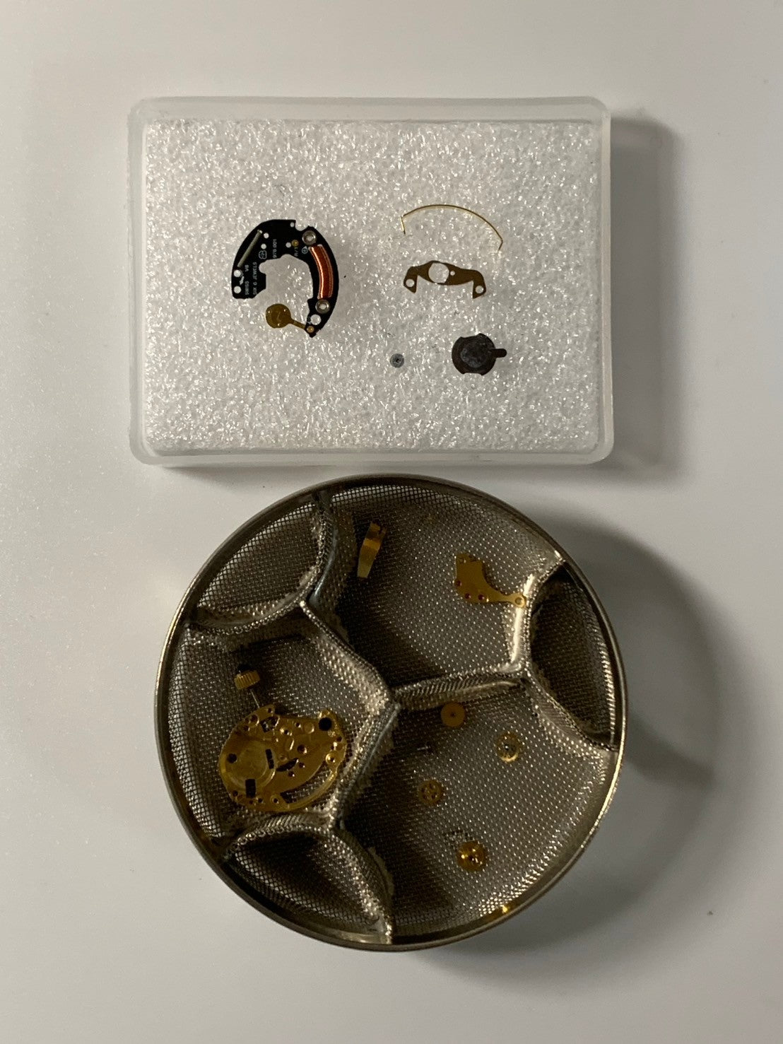 ティファニ レクタンギュラー 60-217 クォーツ Cal.976.001 14KYG 革 純正尾錠（GP） ホワイト文字盤 保証書（1995年） 箱 ケース オーバーホール済み