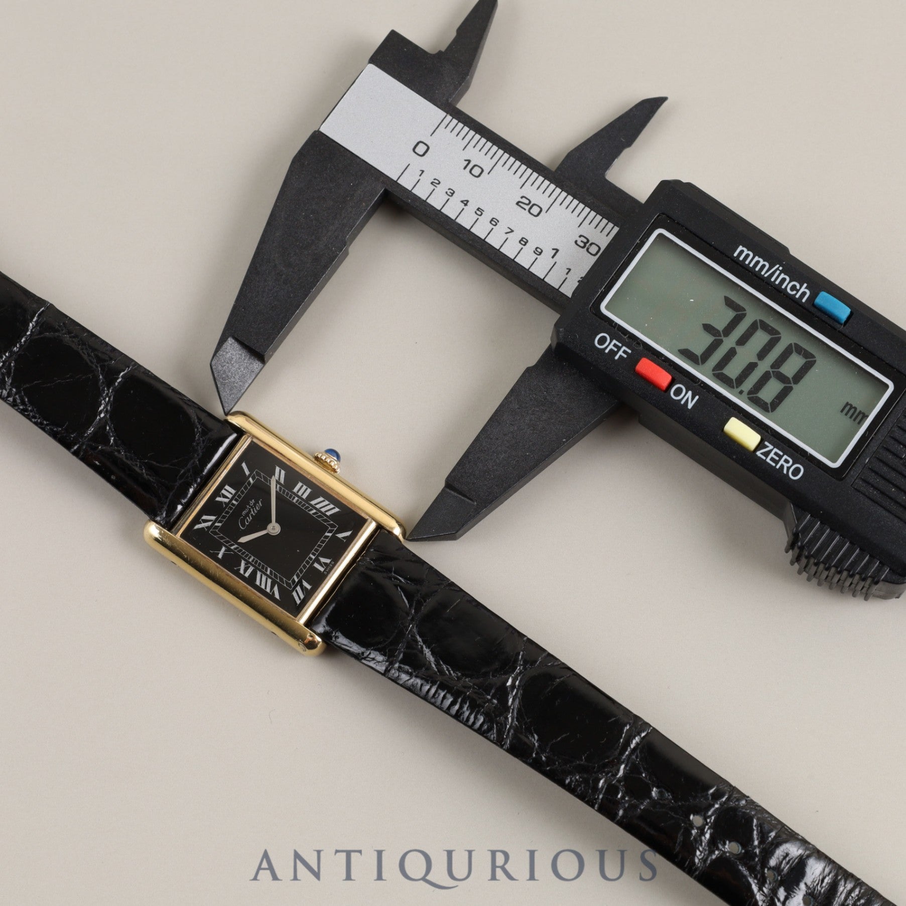 CARTIER MUST TANK LM 19749 o/w Hand-wound Cal.78-1 SV925 Leather Genuine buckle (GP) Black Roman dial Box Warranty (1980)