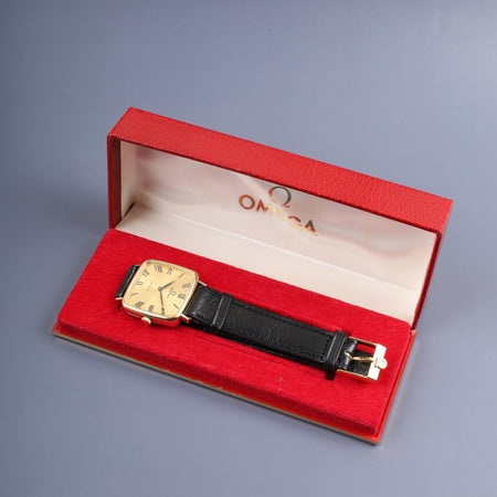 オメガ デ・ヴィル 511.0415 スクエア 手巻き Cal.625 GP 純正革ベルト 純正ピンバックル（GP）シャンパン文字盤 箱 オーバーホール済み
