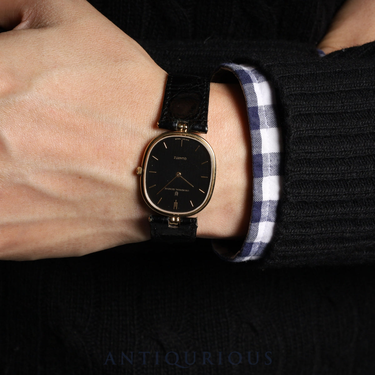 Universal Geneve 533.112 Black Dial