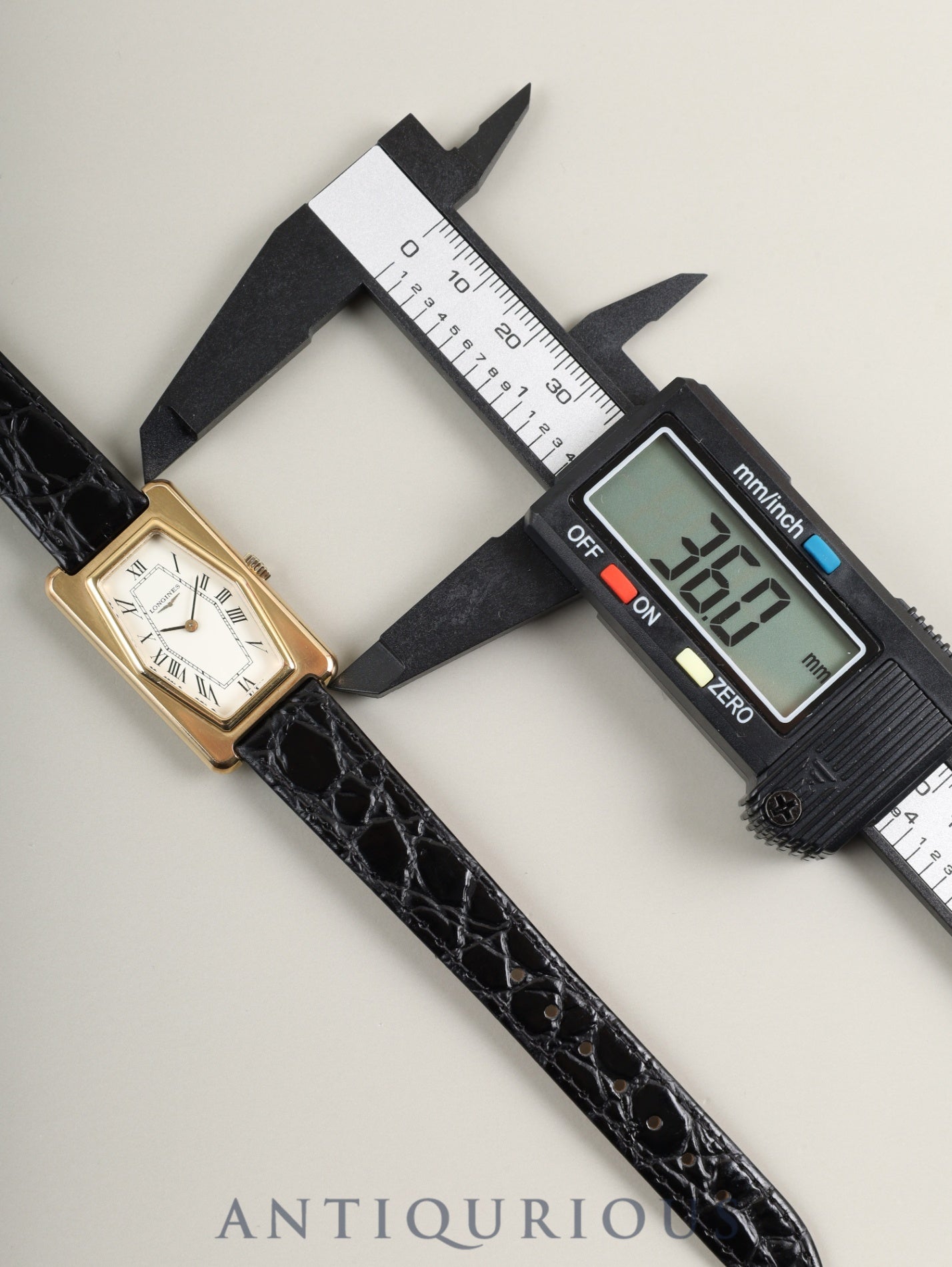 ロンジン レクタンギュラー クォーツ Cal.5602 SS/GP 革 社外尾錠（GP）ホワイト文字盤 オーバーホール済み