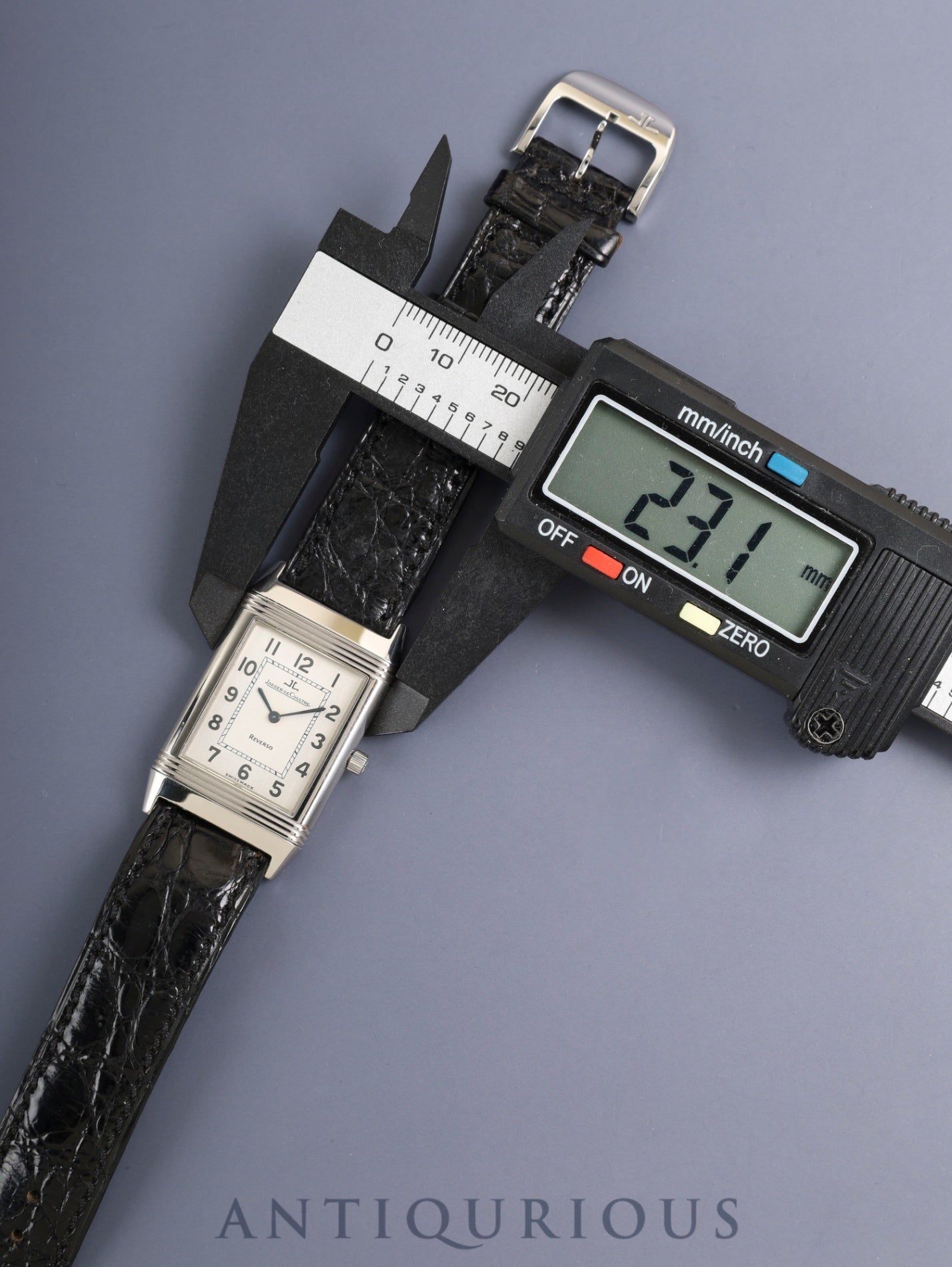 ジャガー・ルクルト レベルソ クラシック 250.8.86 手巻き Cal.846/1 SS 純正革ベルト 純正バックル（SS）シルバーアラビア文字盤（SWISS MADE表記 / ケース裏彫りあり） 箱 冊子 保証書（1994年）オーバーホール済み