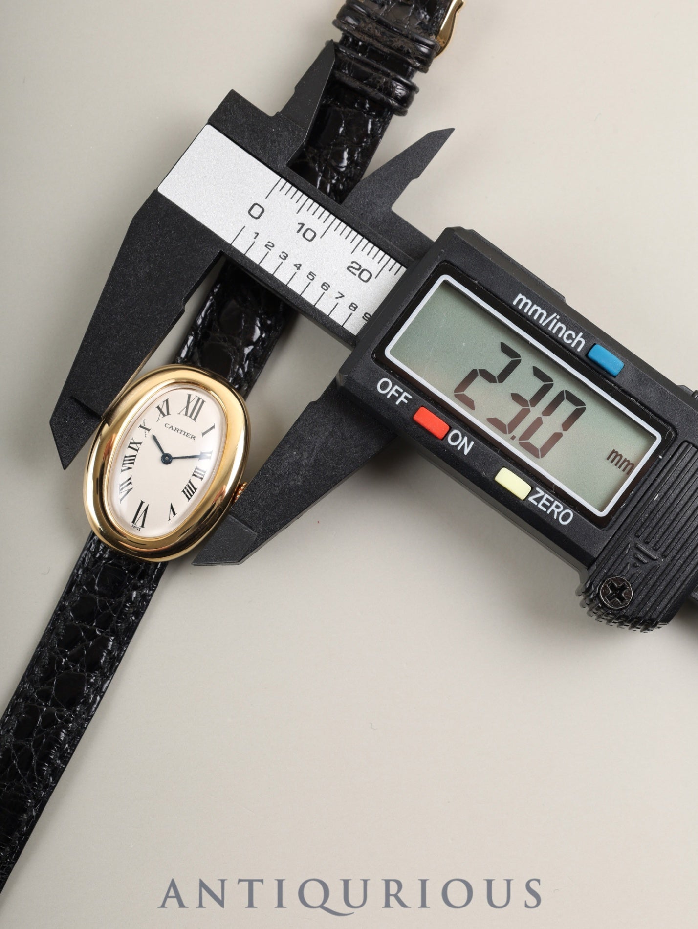 Cartier Baignoire SMW1506056 / 1952 Quartz Cal. 057 750YG Leather Genuine Pin Buckle (750YG) White Roman Dial Box Booklet Warranty (1995) Overhauled