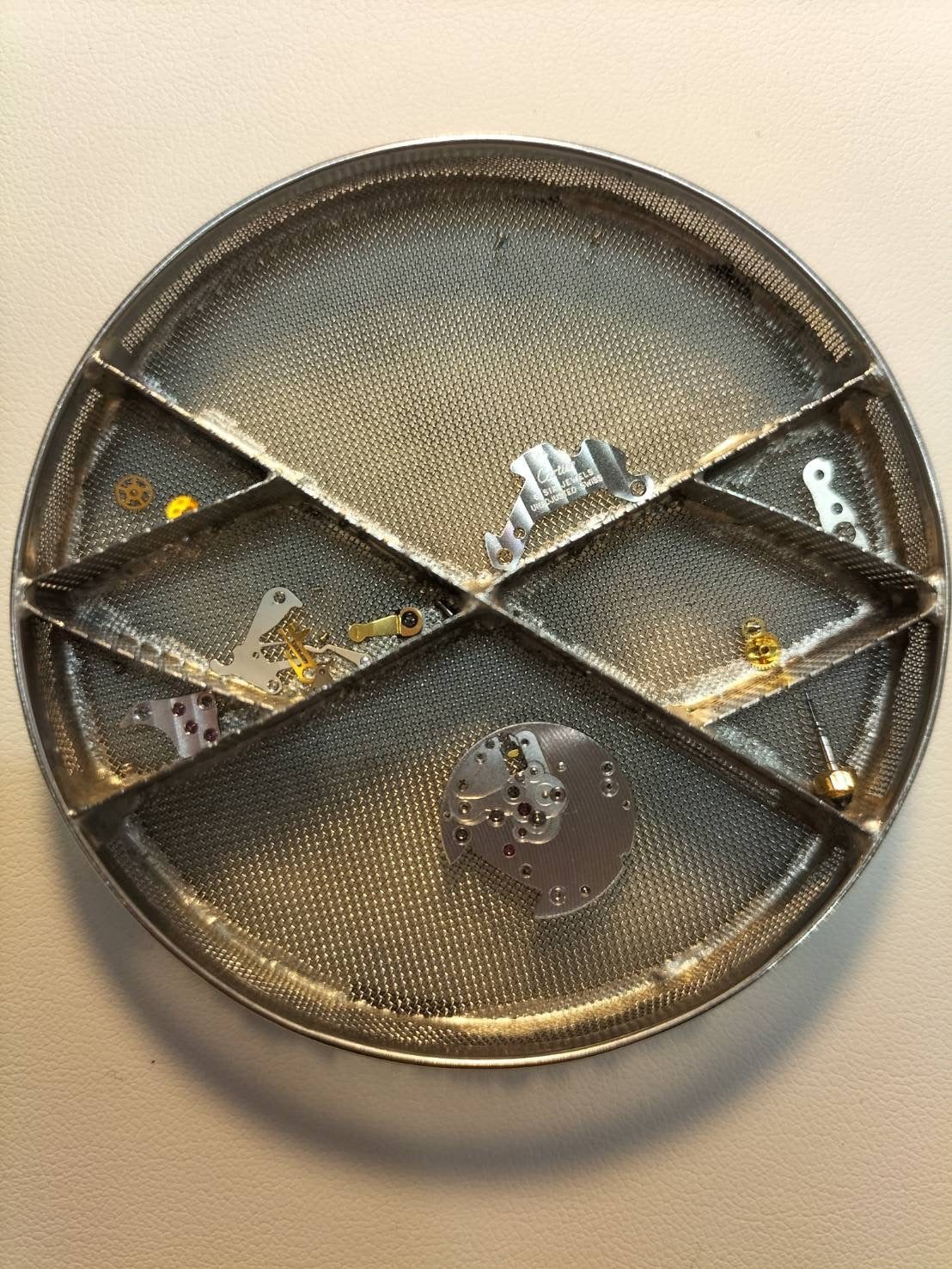 カルティエ マストタンク SM 3 66001 クォーツ SV925 革 純正ピンバックル（GP）アイボリーローマン文字盤（SWISS表記） 箱 保証書（1988年） 済オーバーホール済み