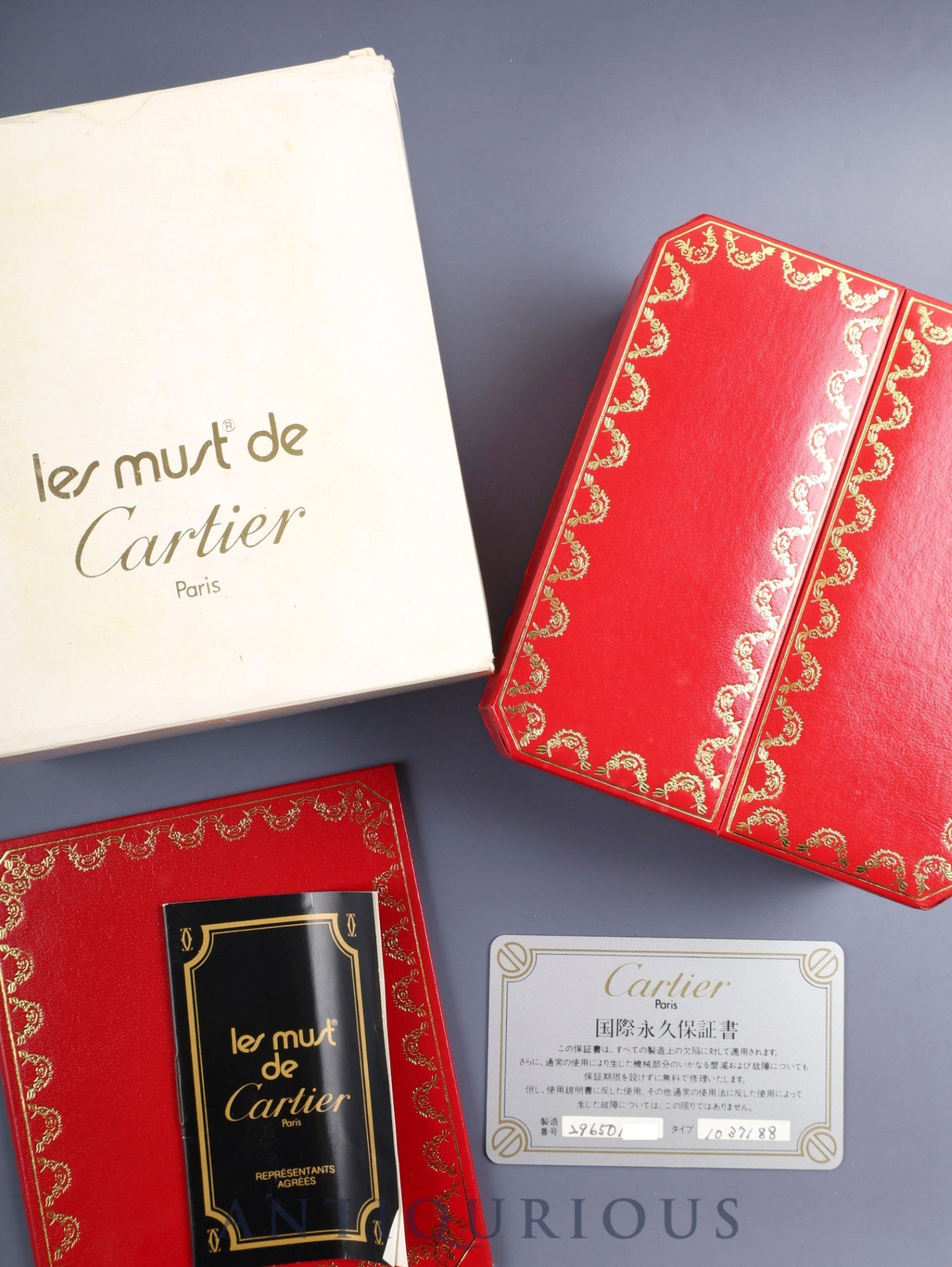 Cartier Santos Octagon LM 2965 Automatic Cal. 2671 Stainless Steel/Stainless Steel White Roman Dial Box Booklet International Lifetime Warranty (1983) Overhauled