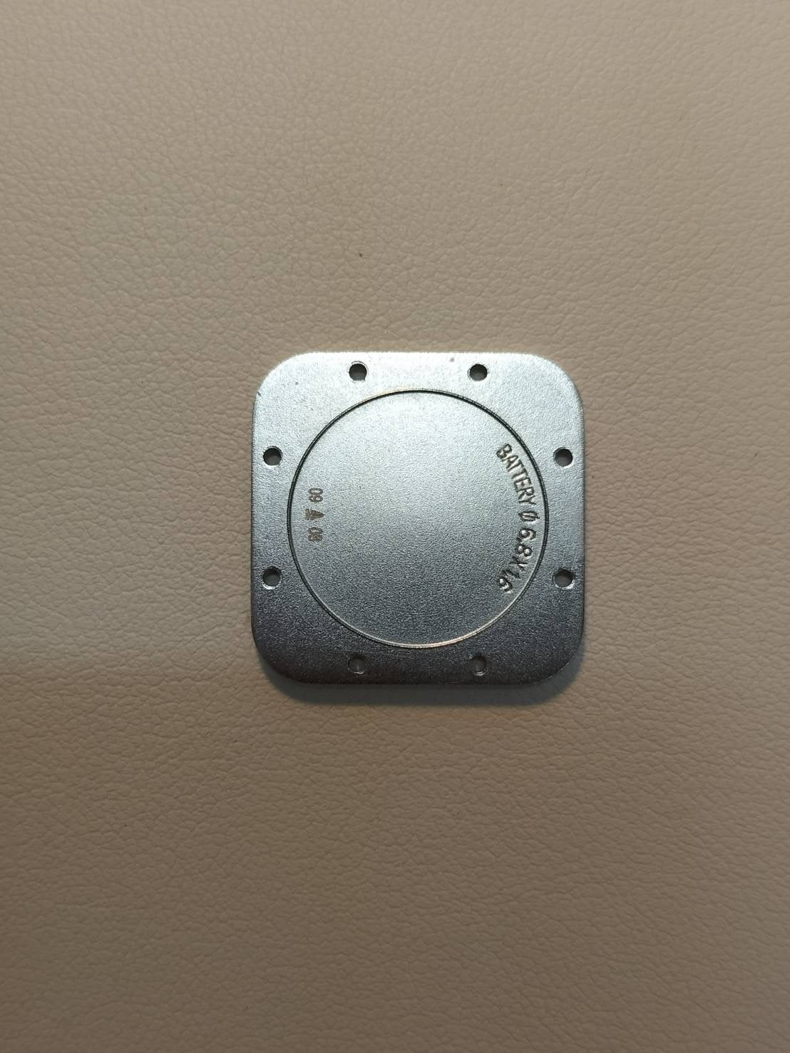 カルティエ サントス ガルベ SM W20012C4 / 1567 クォーツ Cal.157  SS/YG SS/YG  ホワイトローマン文字盤  箱 冊子 取り扱い説明DVD 保証書（2009年） オーバーホール済み