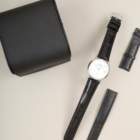 IWC ポートフィノ IW351324 自動巻き SS 革 純正ピンバックル（SS）ホワイト文字盤（SWISS表記）ケース 純正レザーベルト付き オーバーホール済み アイダブリュシー