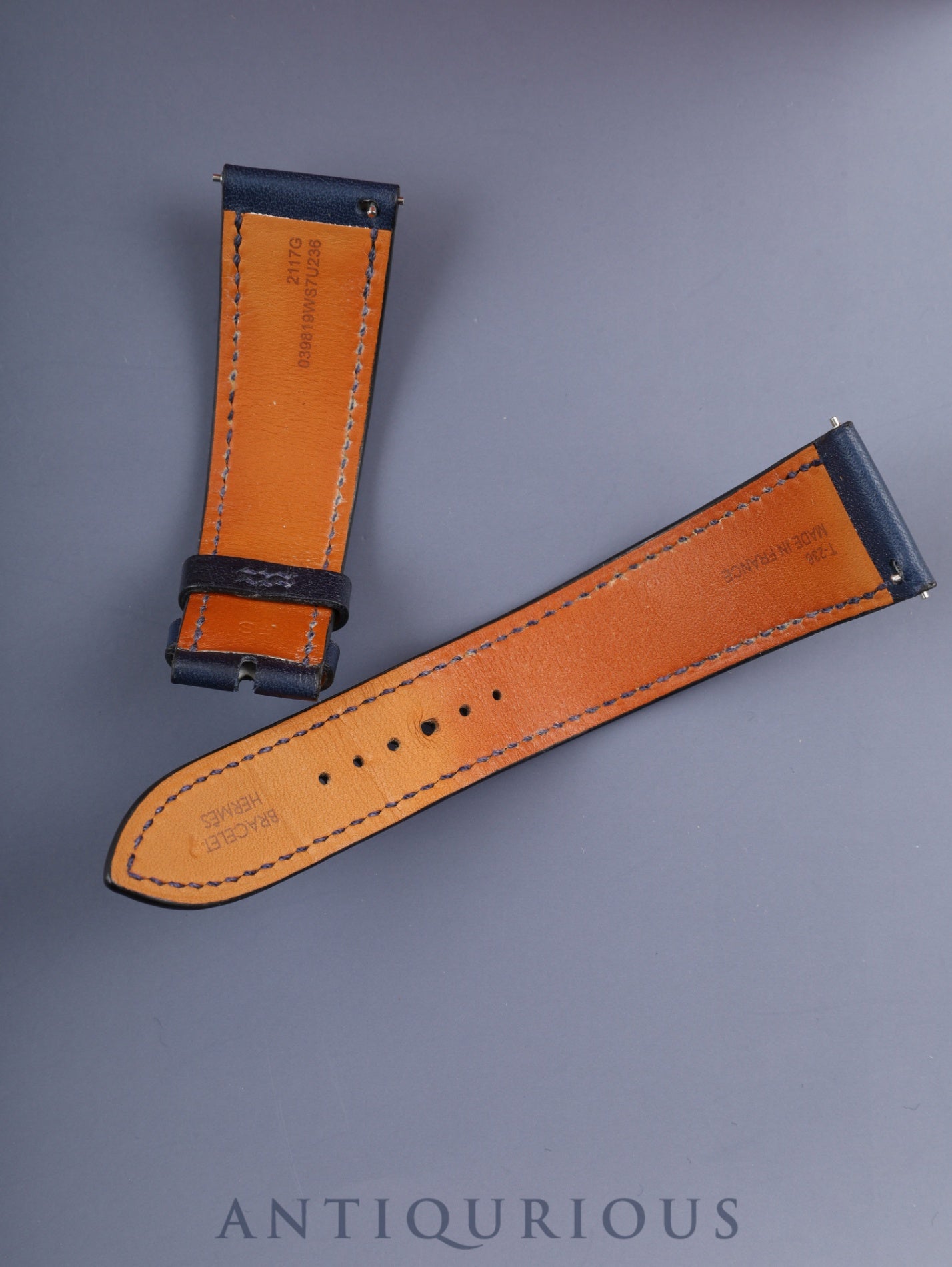 エルメス ケープコッド W055346WW00 / CC1.810 クォーツ  SS 革 純正尾錠（SS）シルバーアラビア文字盤 箱 冊子 保証書（2022年） 純正革ベルト（U刻印：2022年）オーバーホール済み