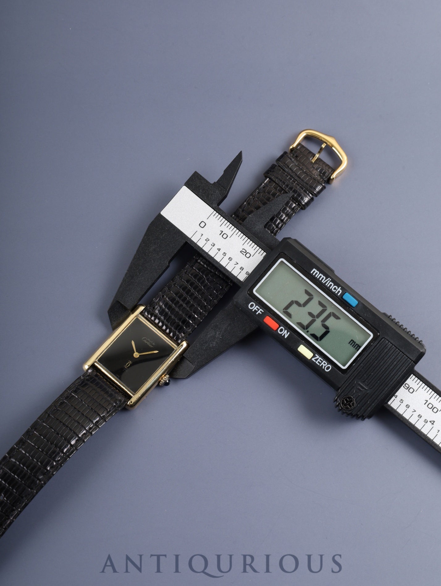 Cartier Must Tank LM, manual winding, Cal. 78-1, SV925, genuine leather strap, genuine buckle (GP), onyx dial, circa 1976-1981, overhauled.