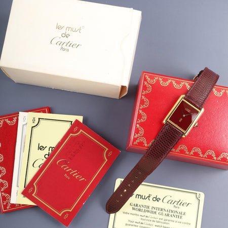 カルティエ マストタンク LM 手巻き Cal.78-1 純正革ベルト 純正尾錠（GP） ガーネットダイアル ボルドー文字盤（SWISS表記）箱 冊子 保証書（1982年）オーバーホール済み