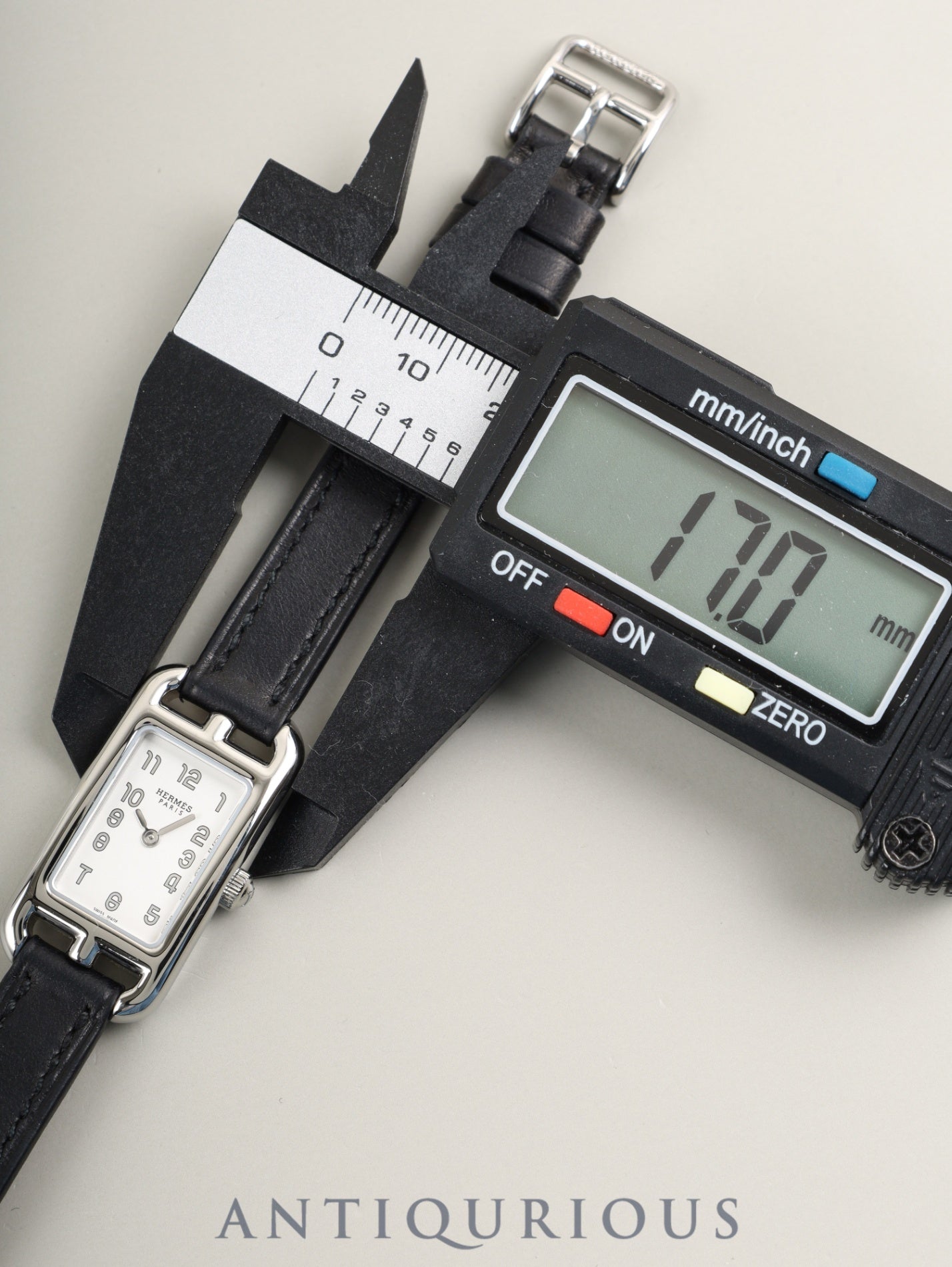 Hermès Nantucket NA2.110 Quartz Cal. ETA280.002 SS Genuine leather strap (U stamp: 2022) Genuine pin buckle (SS) Silver Arabic dial Box Manual Overhauled