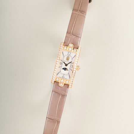 Harry Winston Avenue Avenue C Mini Moonphase AVCQMP16RR001 Quartz Cal.HW5101 (ETA280.002) 750PG Genuine Leather Strap Genuine Buckle (750PG) Mother-of-pearl Dial Diamond Bezel Overhauled