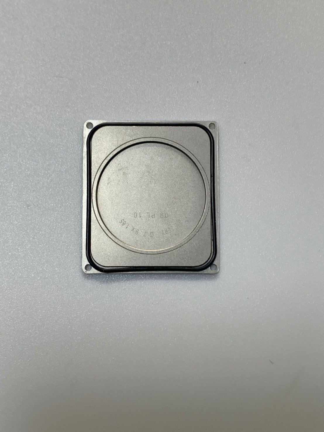 カルティエ タンクソロ LM W5200017 / 3169 クォーツ Cal.690 SS 革 純正Dバックル（SS）インデックスアニメーション文字盤（SWISS MADE表記） 箱 冊子 保証書（2012年 / 落書きあり）DVD オーバーホール済み