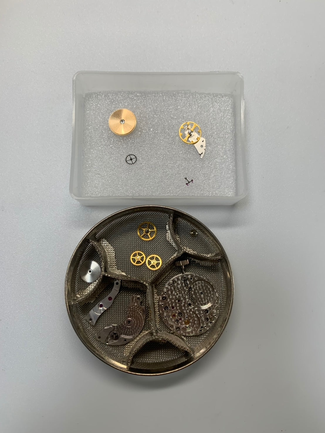 Patek Philippe Gondolo 5024G-010 Manual Winding Cal.215 750WG Leather Original Pin Buckle (750WG) White Dial Overhauled