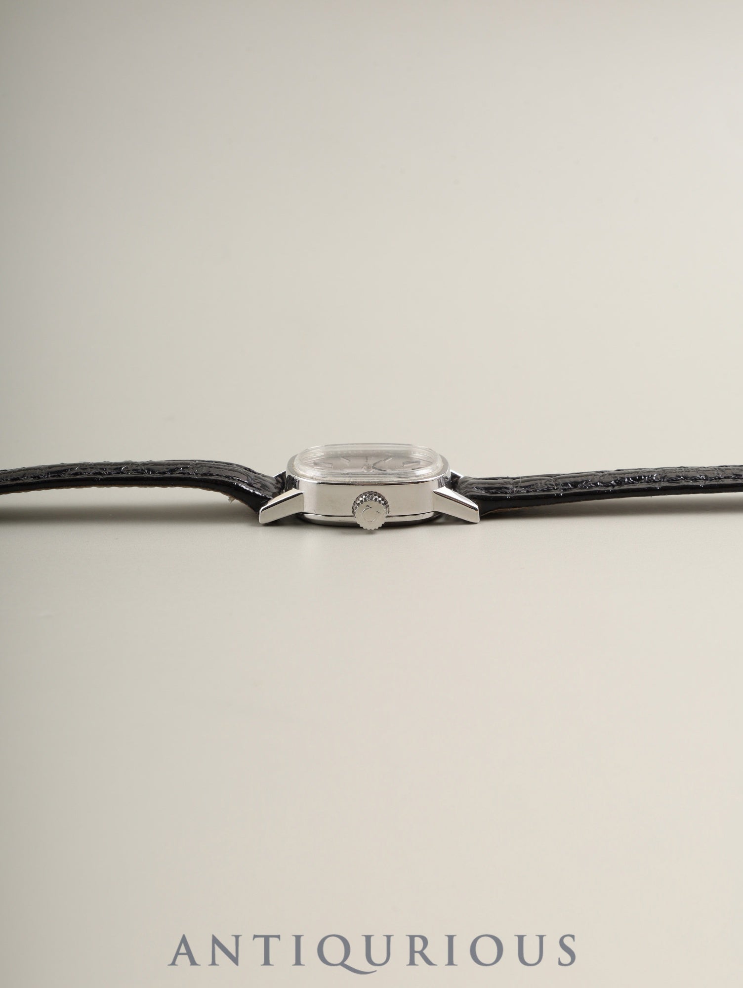 オメガ デ・ヴィル MF511.0454 手巻き Cal.1070 SS 革 純正尾錠（SS） シルバー文字盤  ケース オーバーホール済み