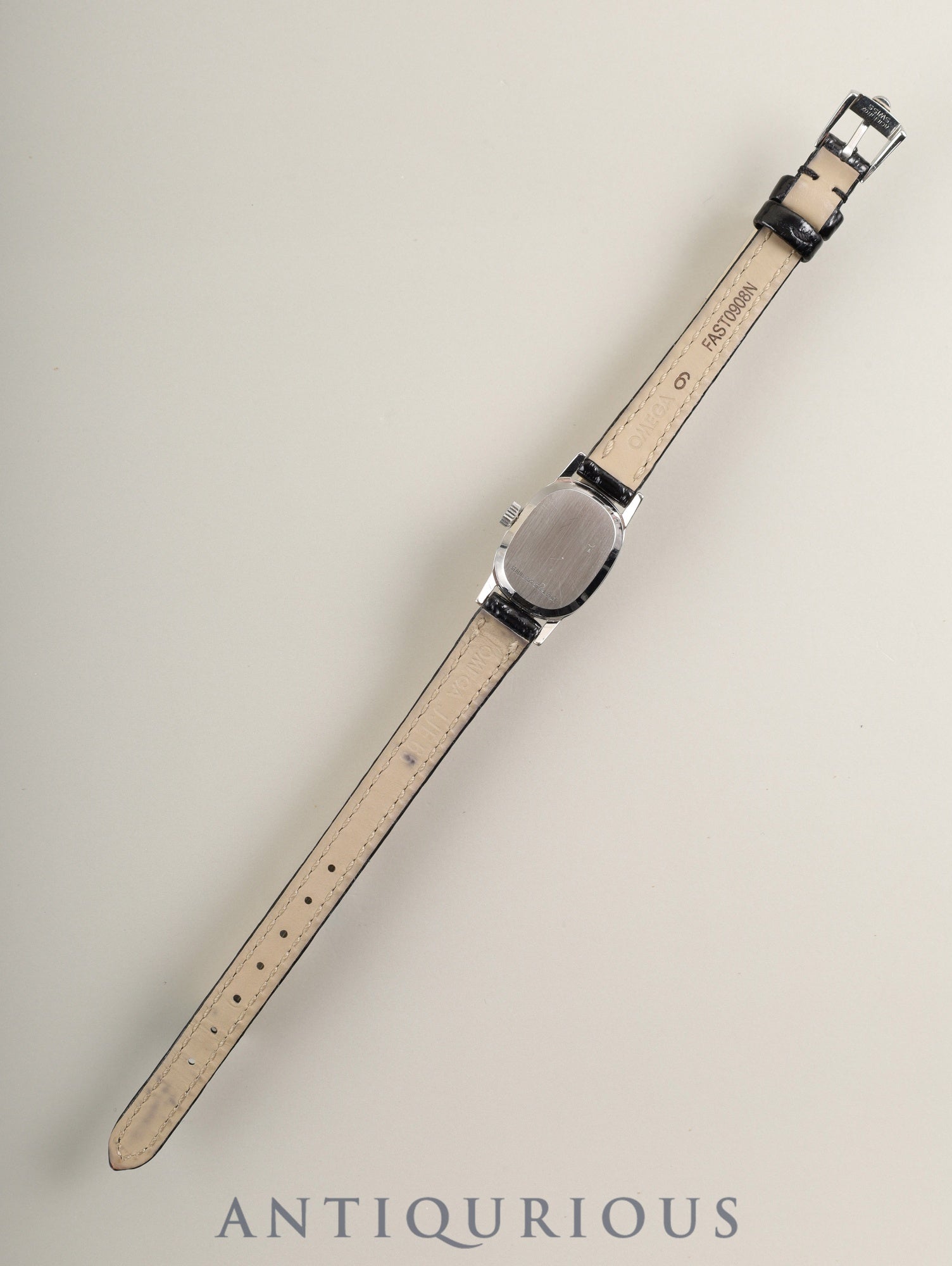 オメガ デ・ヴィル MF511.0454 手巻き Cal.1070 SS 革 純正尾錠（SS） シルバー文字盤  ケース オーバーホール済み