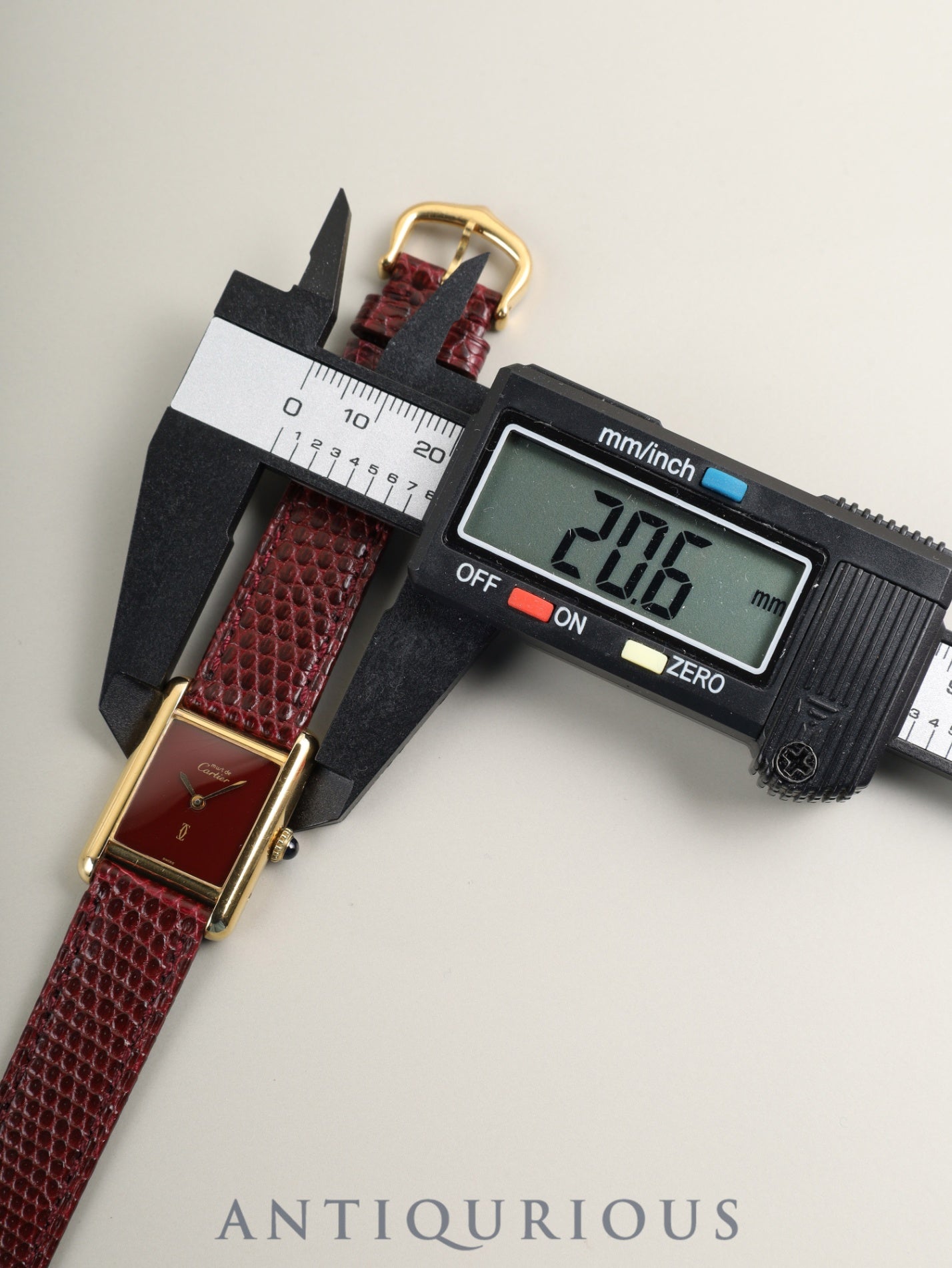 カルティエ マストタンク SM 手巻き Cal.78-1 SV925 革 純正ピンバックル（GP） ガーネットダイアル ボルドー文字盤（SWISS表記）純正レザーベルト付き オーバーホール済み