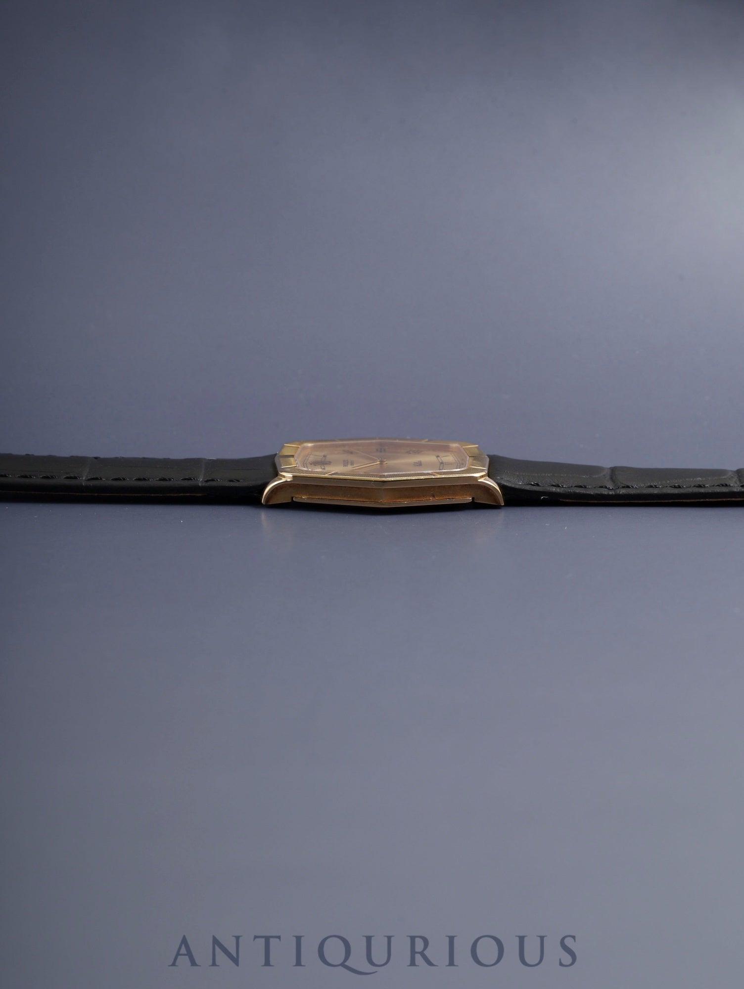 ロレックス チェリーニ 4170 手巻き Cal.1601 18K 750YG 革 純正ピンバックル（GP）シャンパンローマン文字盤 69番台（1981年）オーバーホール済み