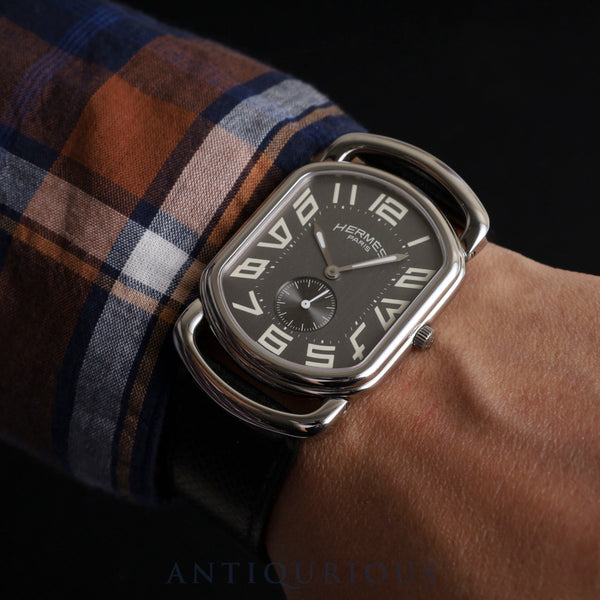 Hermes Rally RA1.810 Quartz Cal.980.163 SS Genuine leather strap (□G stamp: 2003) Genuine buckle (SS) Gray dial Overhauled