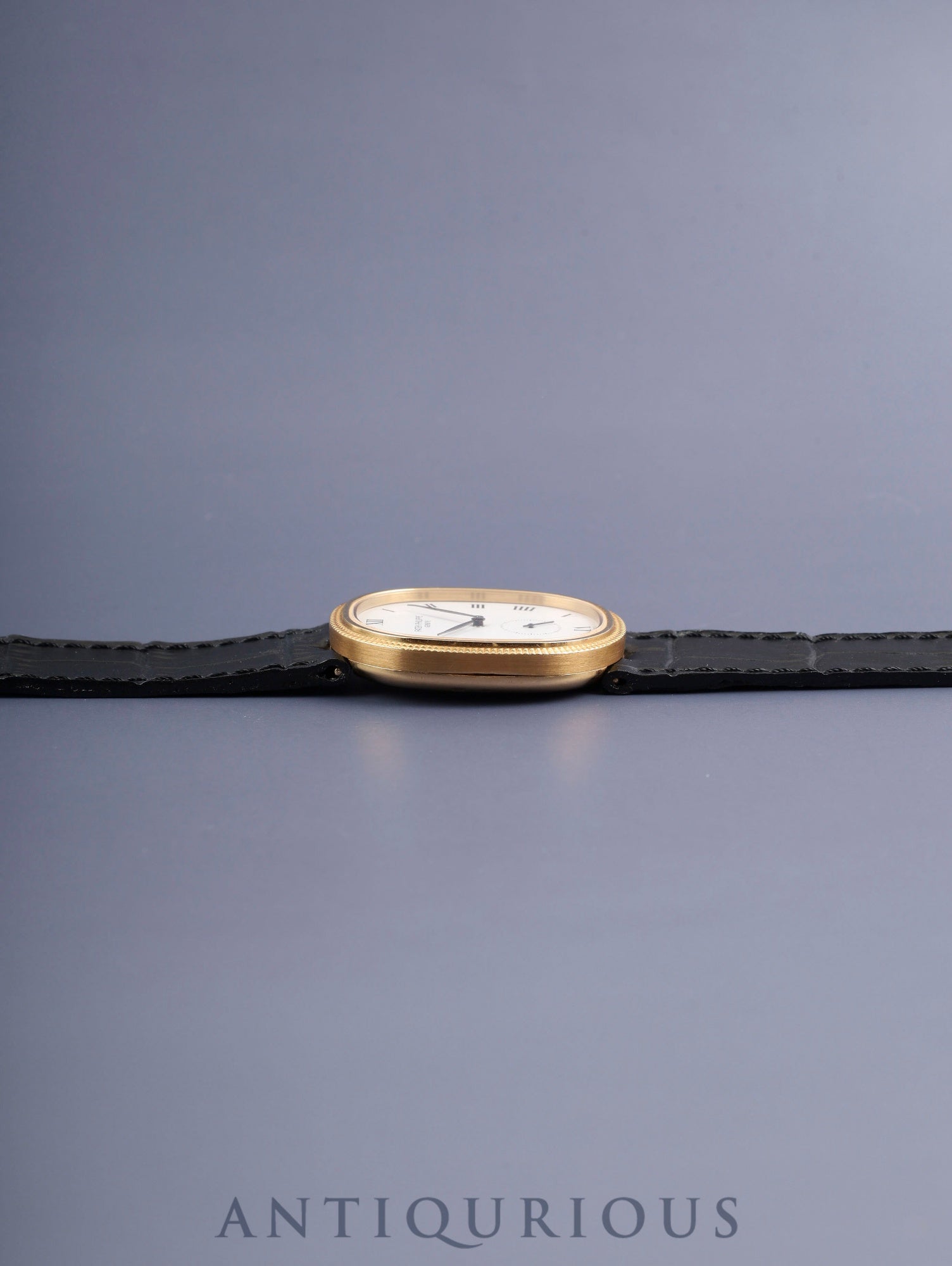 Patek Philippe Golden Ellipse 3989 Manual winding Cal. 215 750YG Leather strap Original pin buckle (750YG) White Roman dial Document case Booklets Warranty (1989) Overhauled