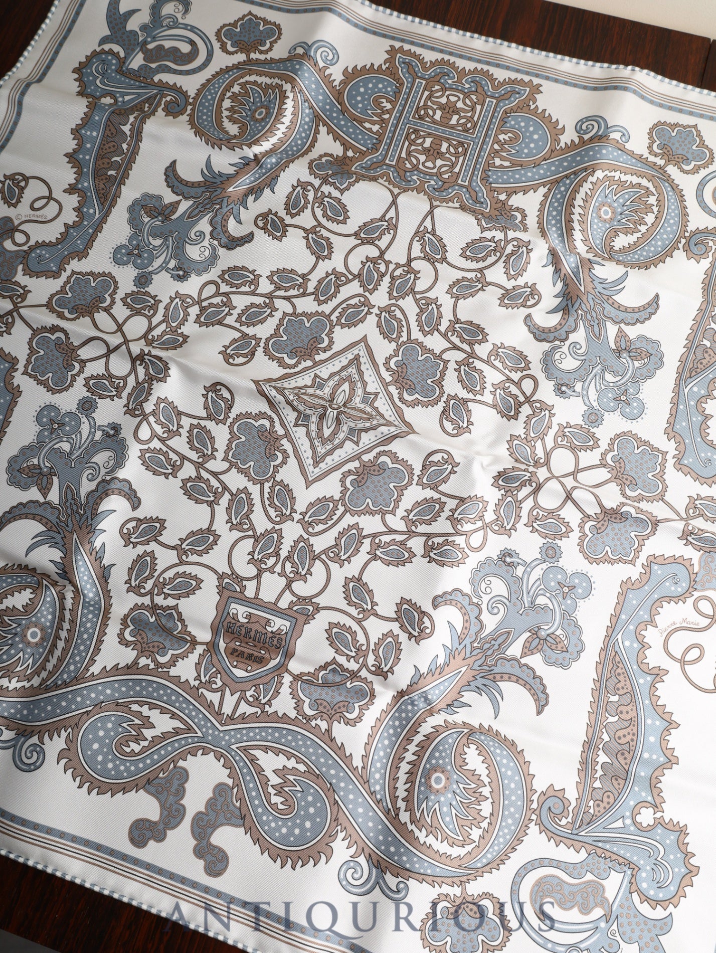エルメス スカーフ カレ55 カレ55 ENLUMINE アンリュミネ SILK100% 箱 タグ カード（2025年）