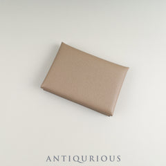 エルメス カルヴィ デュオ ヴォーエプソン コインケース エトゥープ 箱 W刻印（2024年頃）