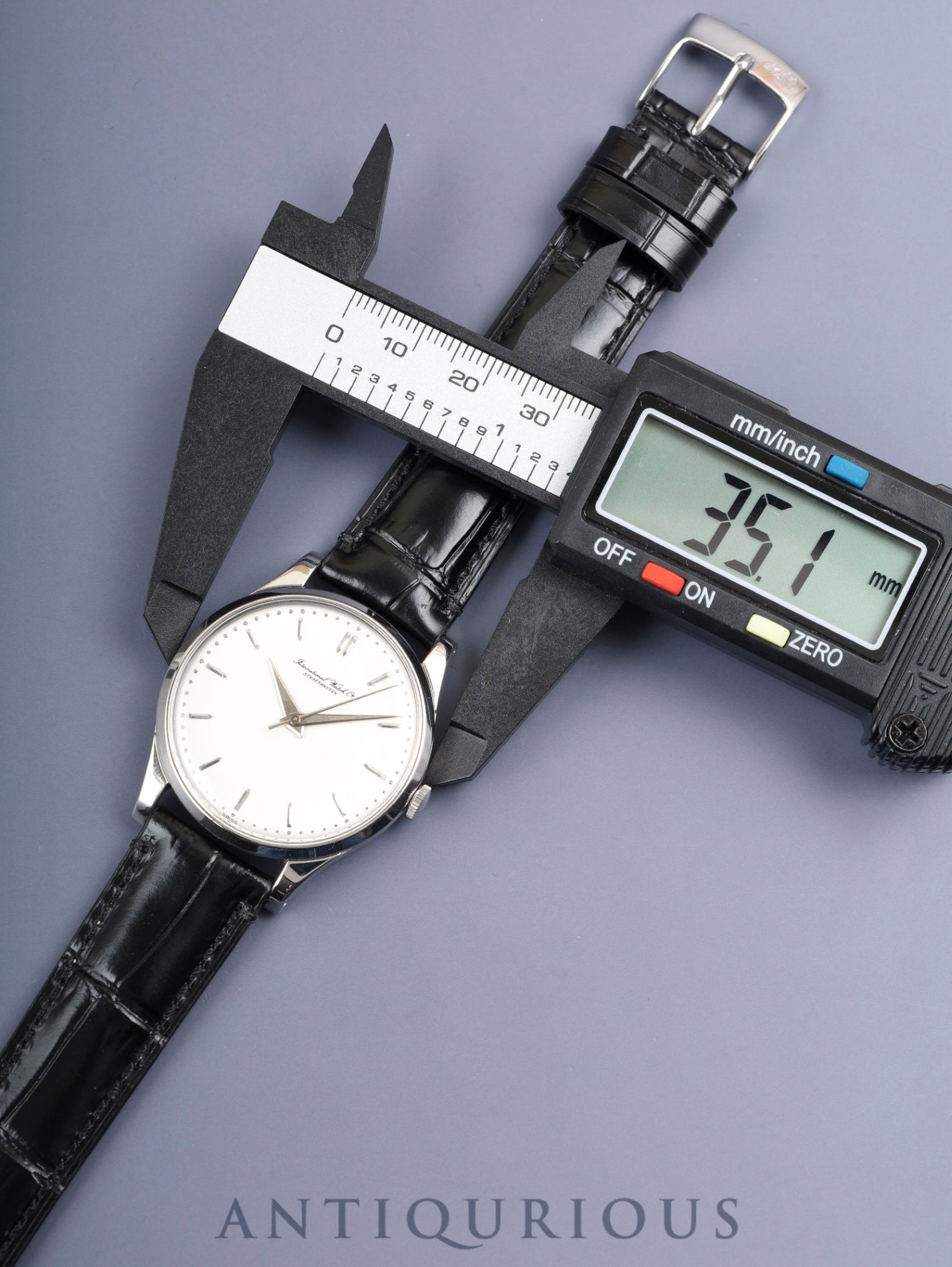 アイダブリュシー オールドインター 自動巻き Cal.C.853 SS 革 社外尾錠（SS）シルバー文字盤 オーバーホール済み