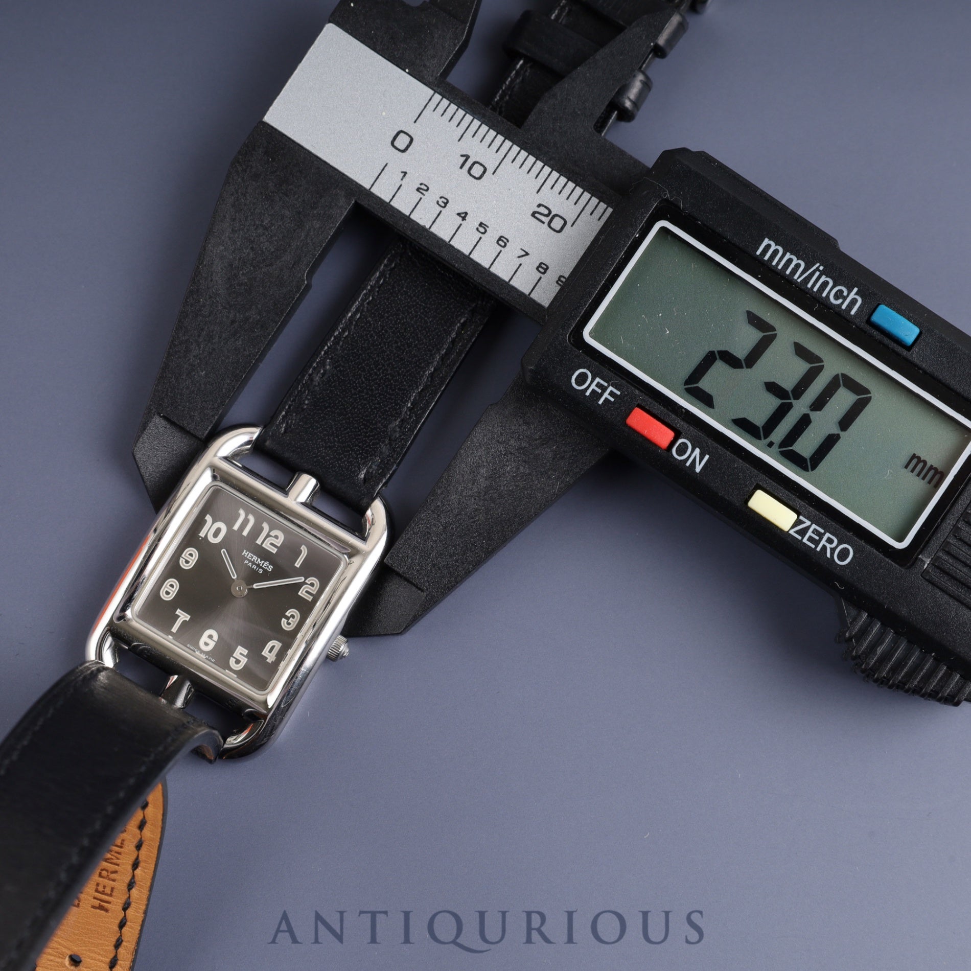 Hermes Cape Cod CC1.210 Quartz Cal.976.001 SS Genuine leather strap Genuine buckle (SS) Gray dial Overhauled