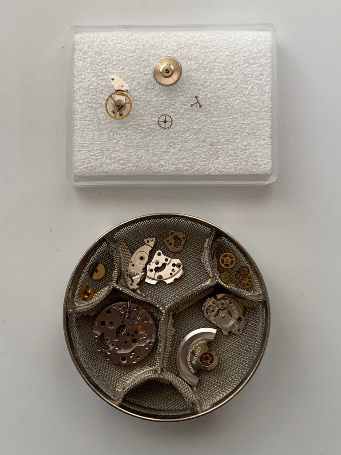 カルティエ サントス オクタゴン SM 0906 自動巻き Cal.2671 SS SS（ゴドロン）ホワイトローマン文字盤 オーバーホール済み